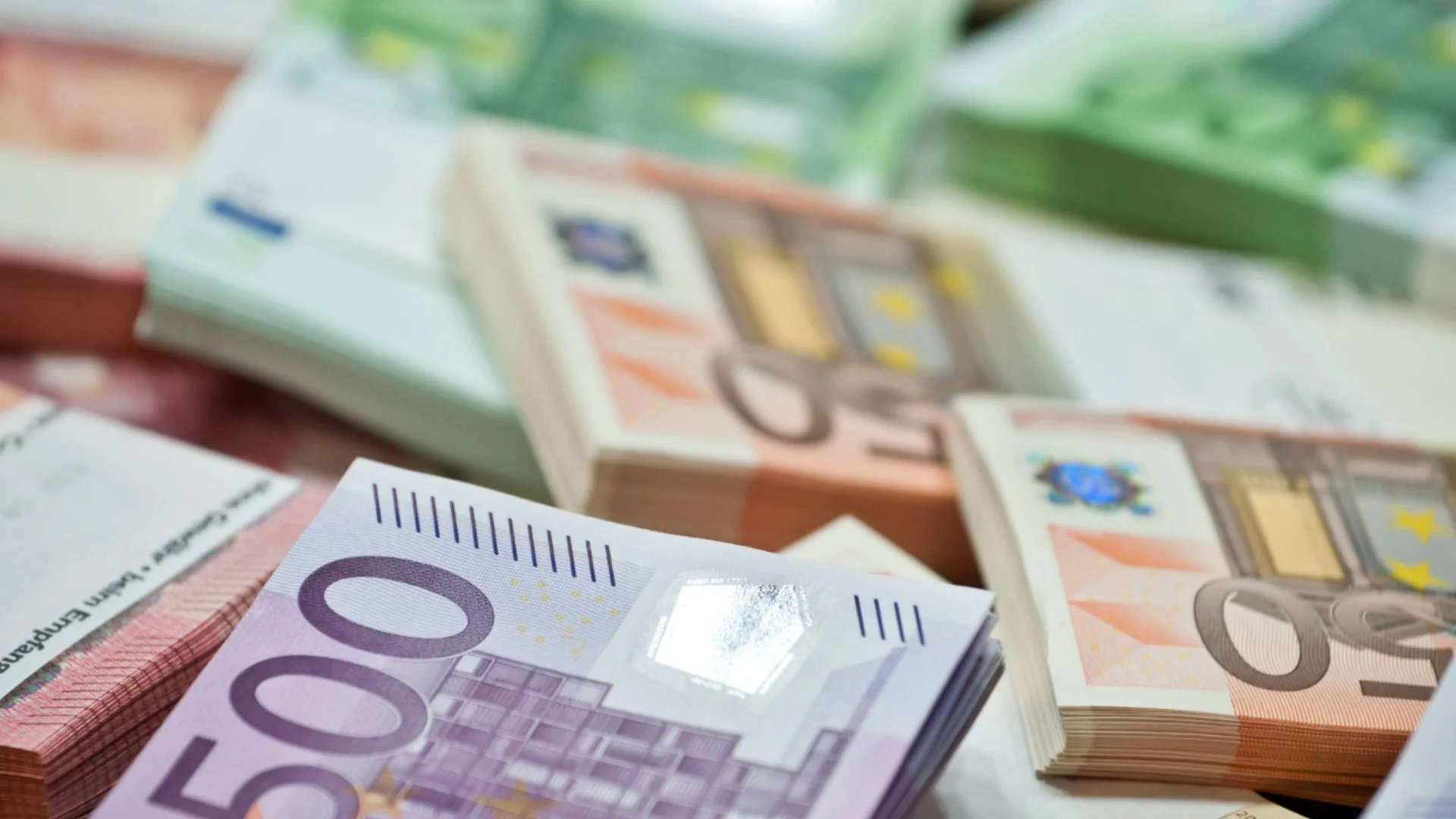 Внушителен ръст на жилищните кредити: Актуални данни