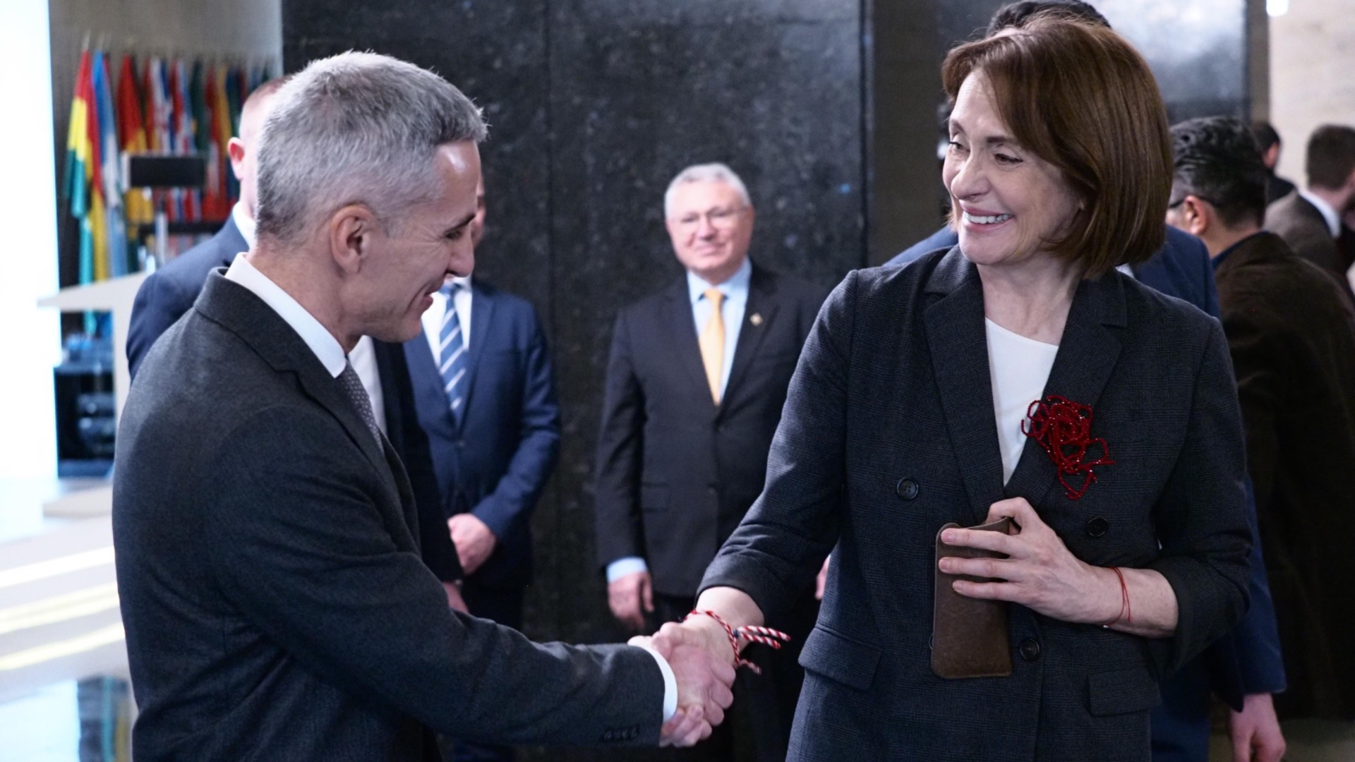 Проверка: Предизборен натиск в агенцията за българите в чужбина преди смяната на властта?