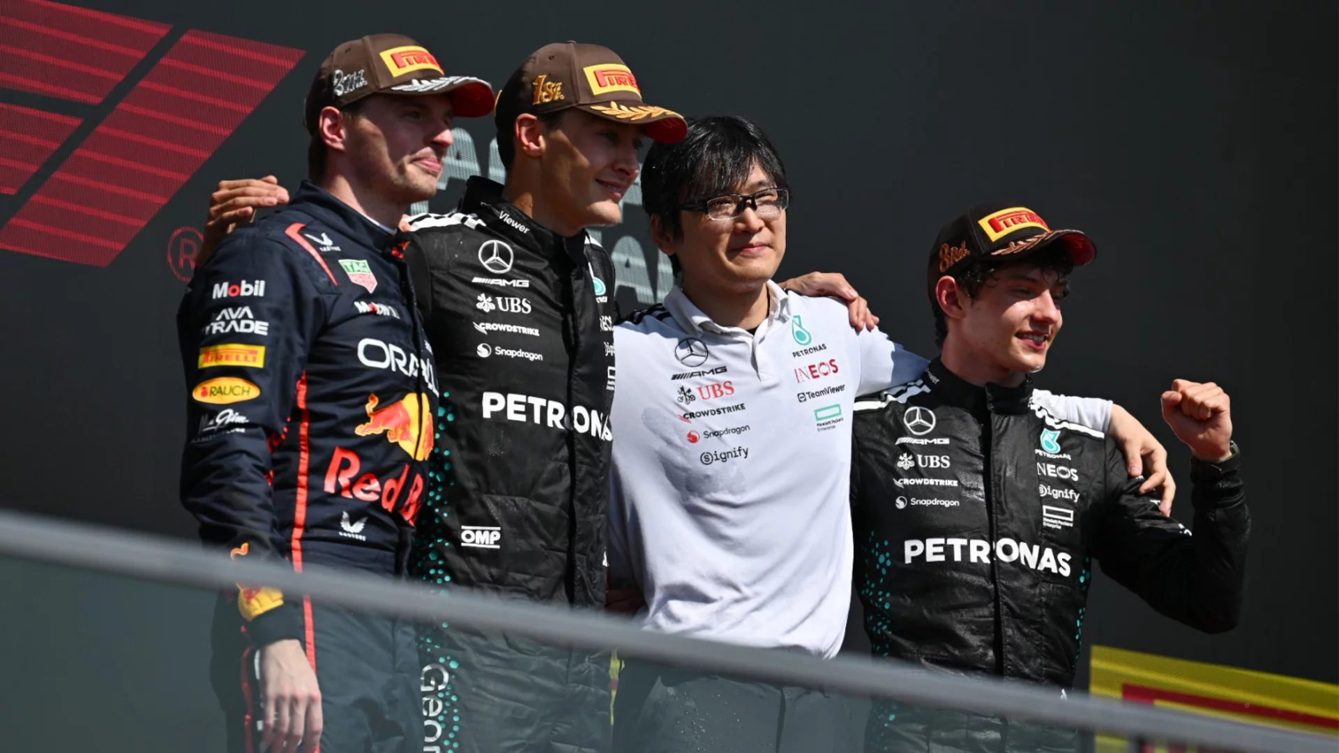 "Дори да стане шампион, няма гаранция, че ще остане в отбора": Пилот на Мерцедес е "временен" за сметка на Верстапен