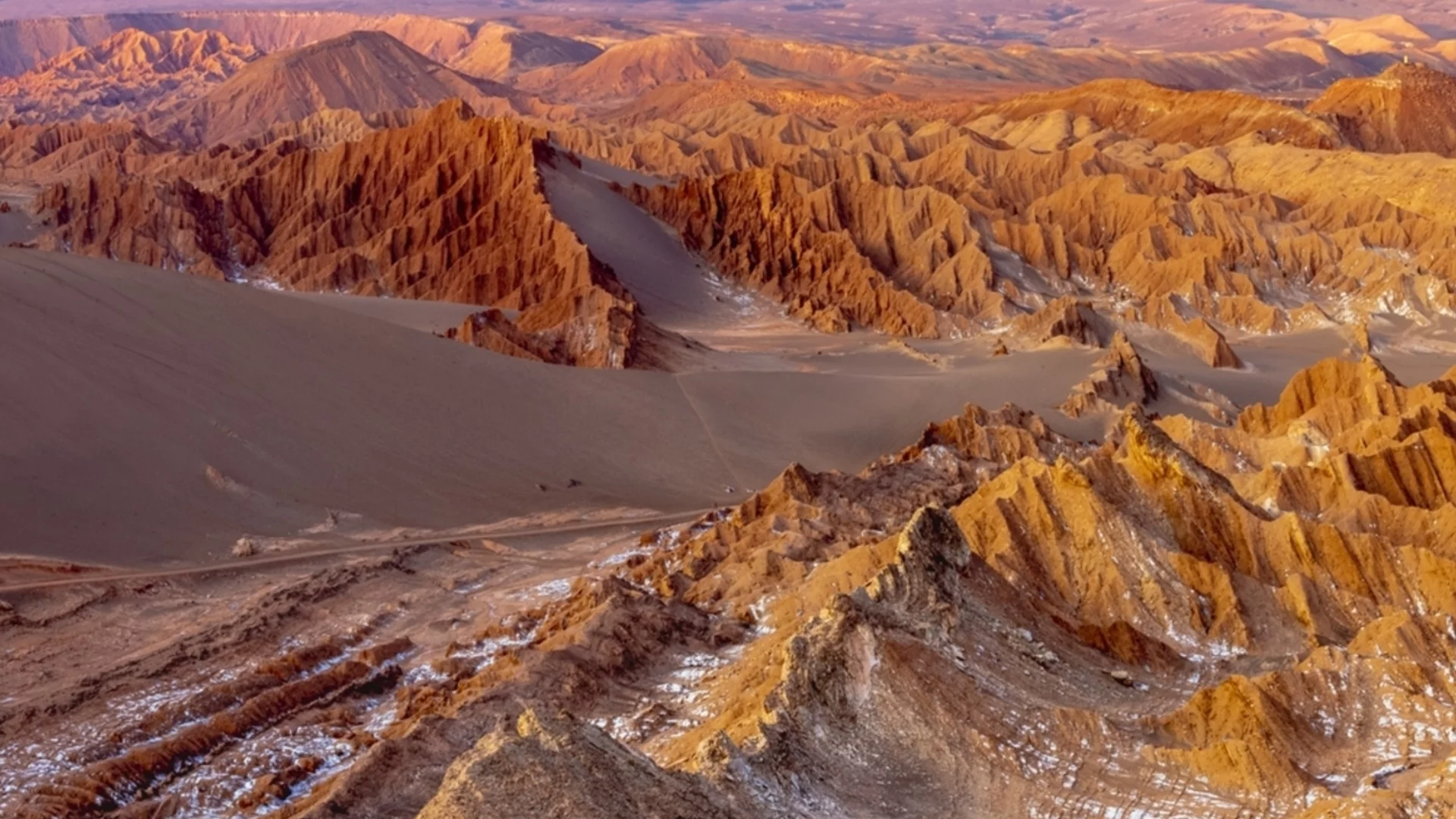 Коя е най-малката пустиня в света, в която през зимата вали сняг?