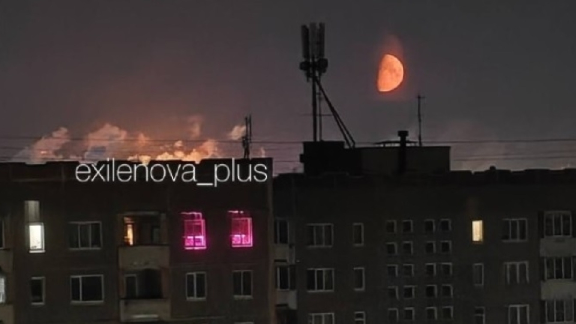 Медведев на визита, Украйна удря - съдбата на авиозавод, както и най-големия завод за торове в Европа (ВИДЕО)