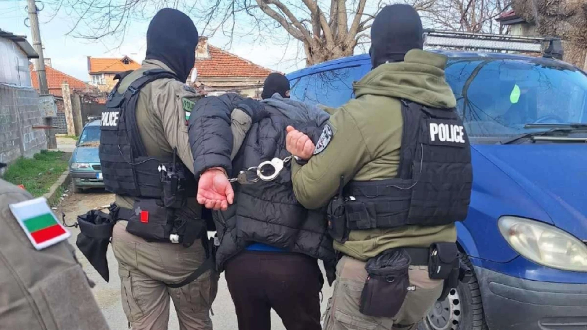 Осем арестувани за купуване на гласове в Карнобат