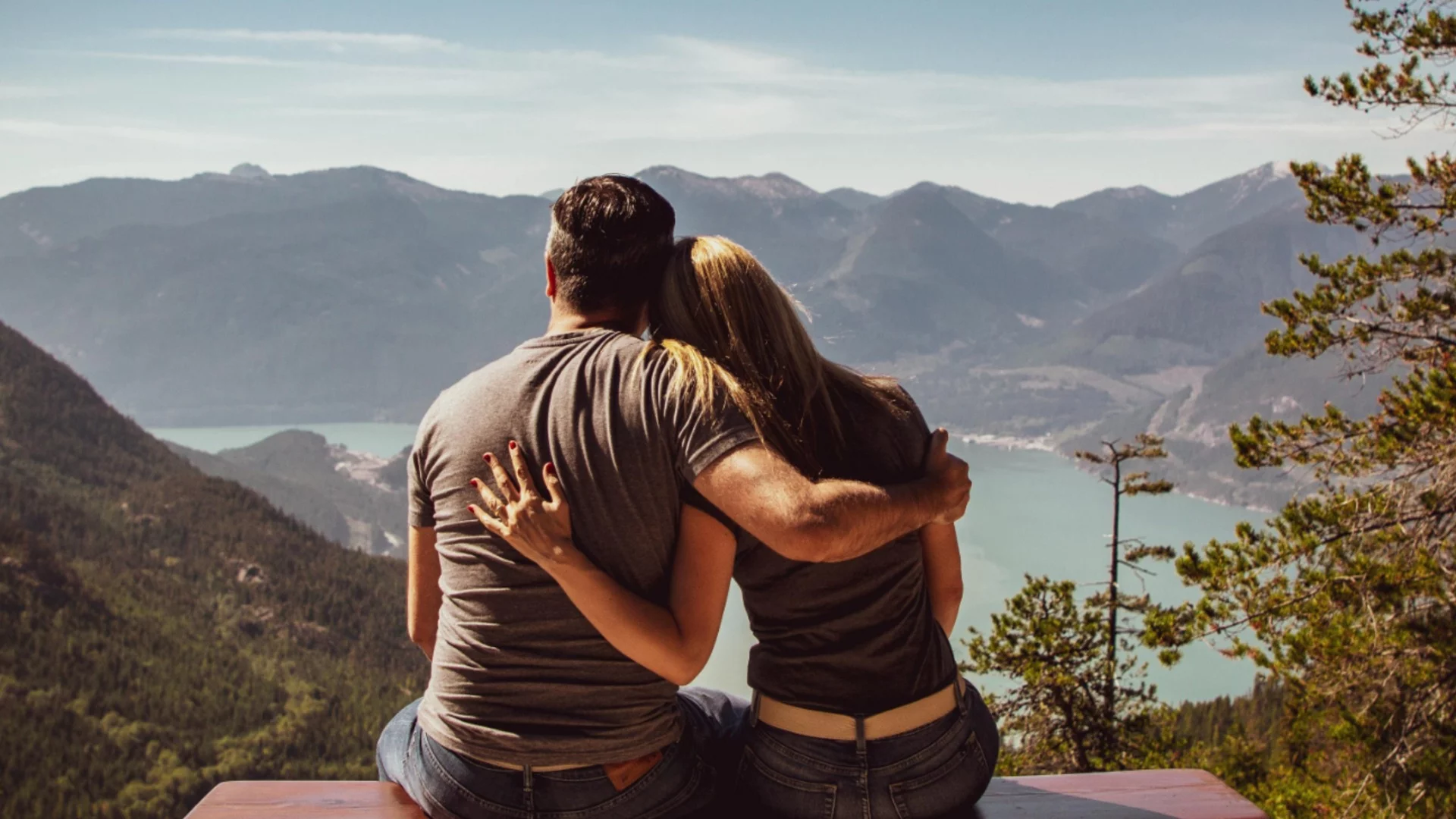 Седмичен хороскоп за 30 март - 5 април 2026 г.