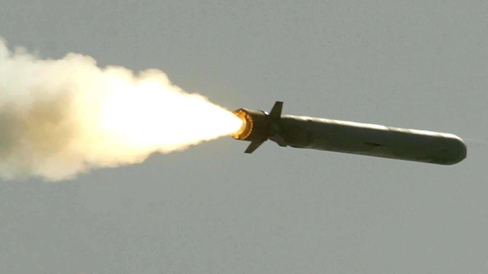 Говорителката на Тръмп: Имаме ракети "Томахоук" да изпълним и преизпълним плана в Иран