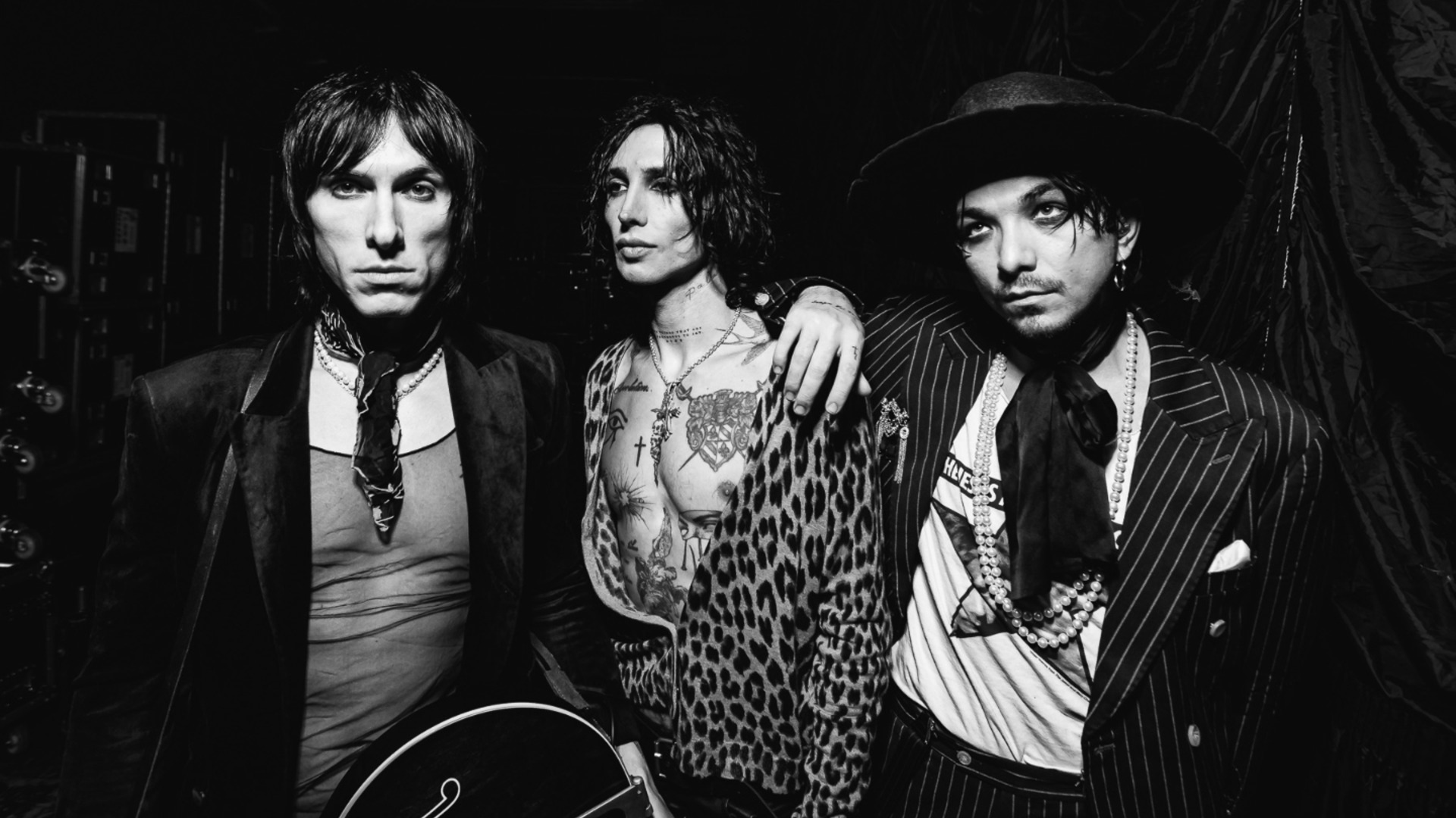 Palaye Royale се присъединяват към Breaking Benjamin в София!