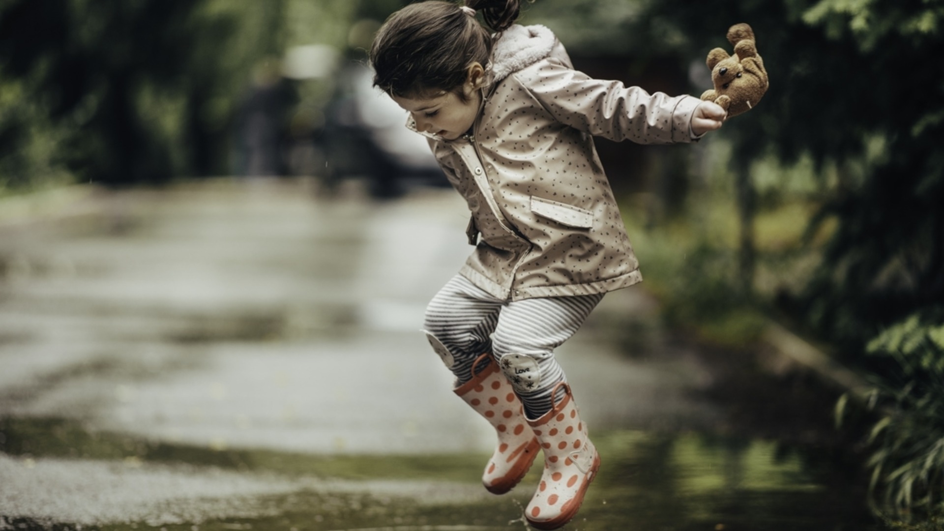 Утре Овен, Стрелец + още 2 зодии вода ще газят, жадни ще ходят