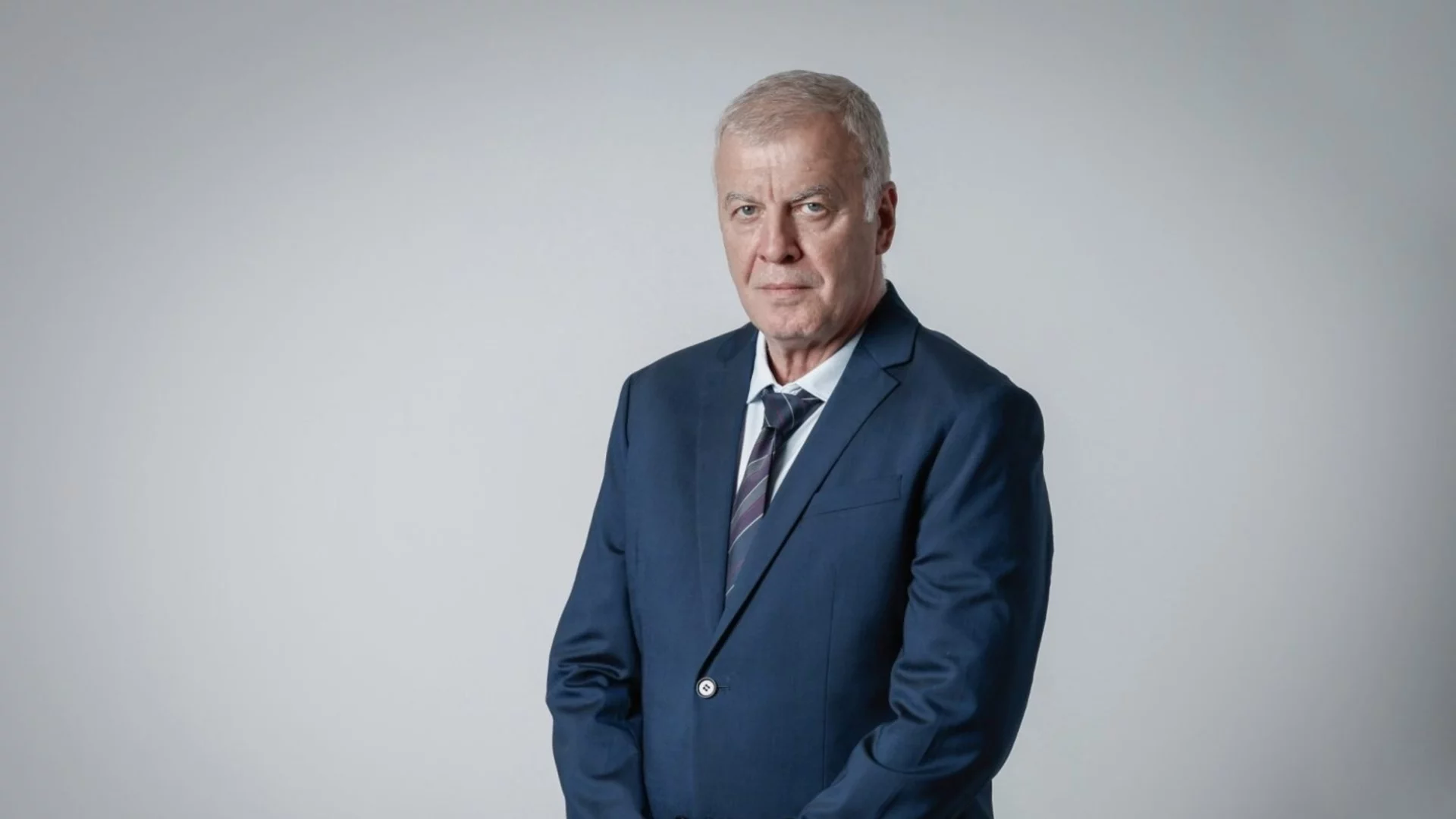 Левски е пред продажба! Оттегля ли се Наско Сираков?