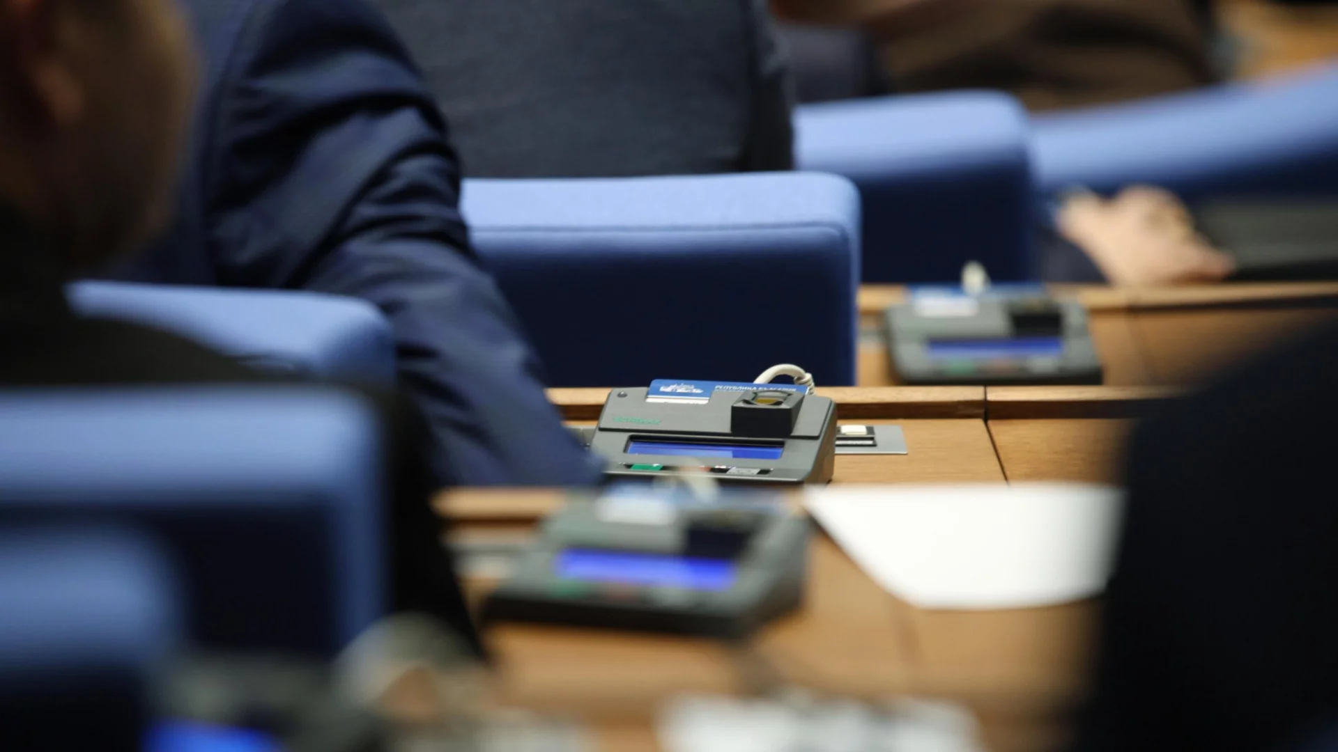 Медийните пакети за партиите в предизборната кампания родиха медии-еднодневки