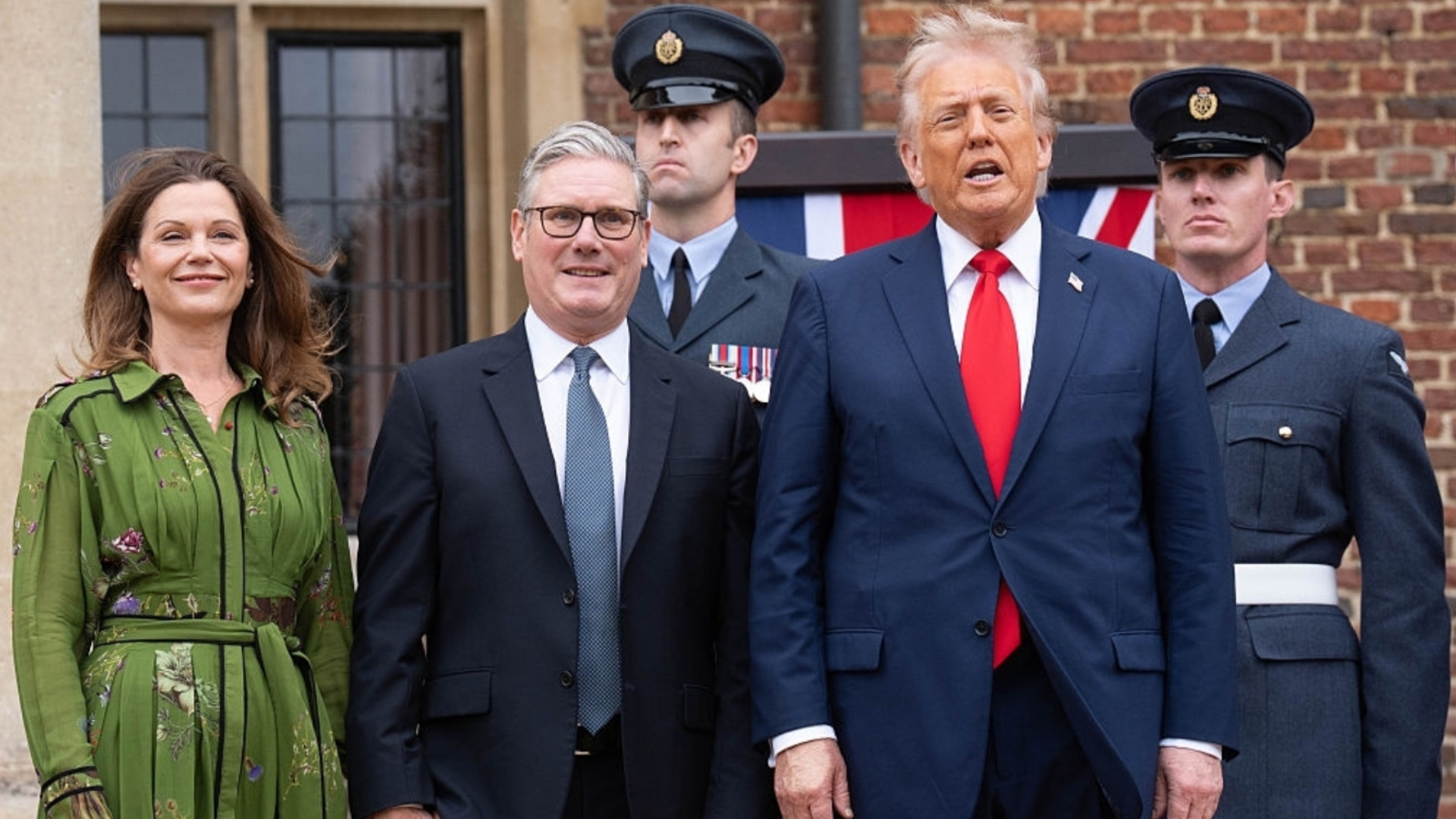 Стармър отвърна твърдо на Тръмп. Саудитска Арабия - скритият двигател за по-голяма война с Иран