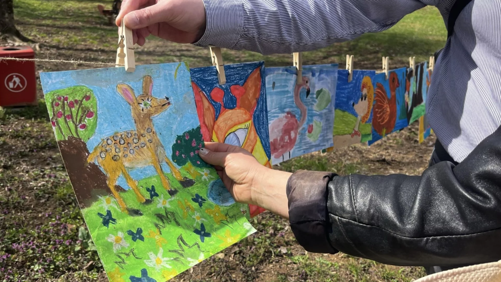 Алея на детската рисунка и Дърво на добротата оживиха Зоопарк Ловеч