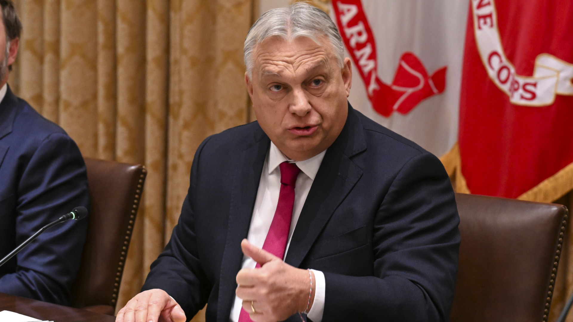 Разследване: Орбан купува гласове и заплашва най-бедните да ги лиши от помощи