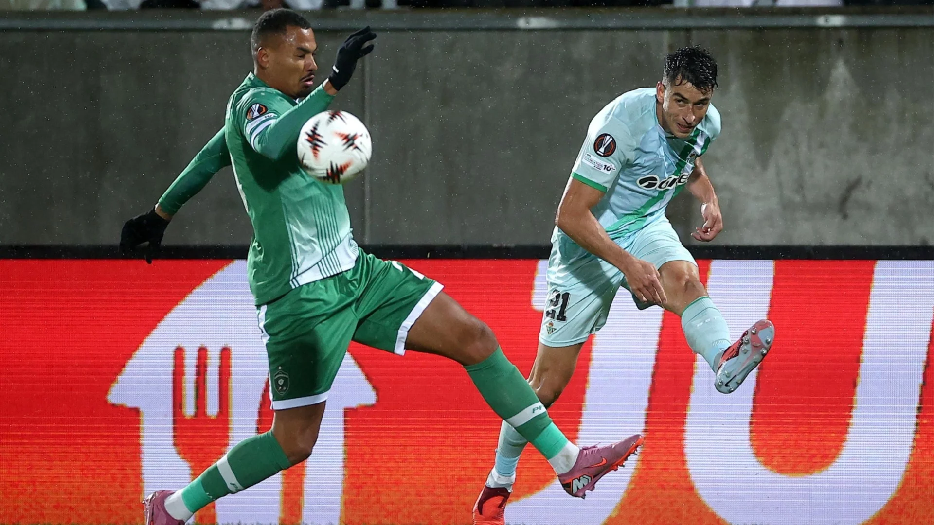 Съперник на Лудогорец в Лига Европа следи капитанът на ЦСКА 1948