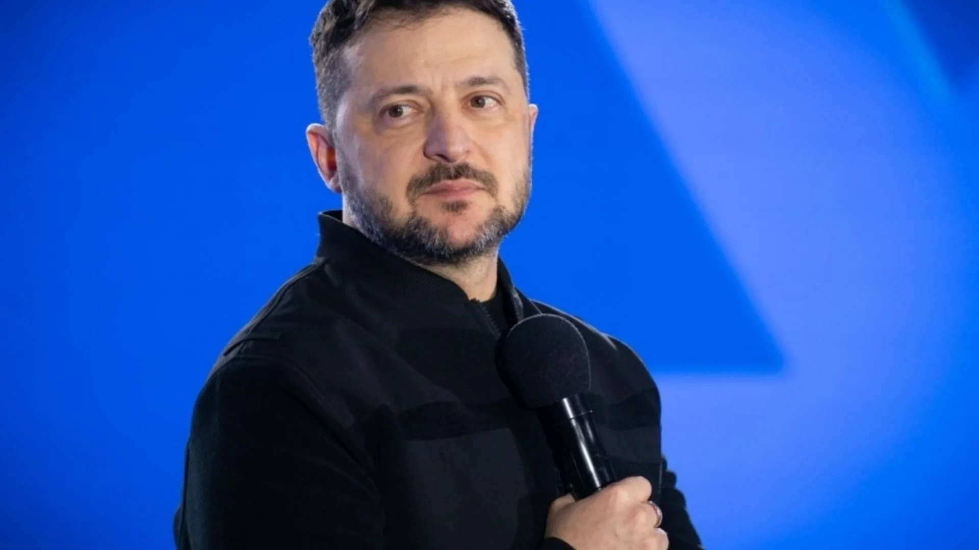 Зеленски: Русия ни атакува с над 3000 дрона и 40 ракети за седмица 