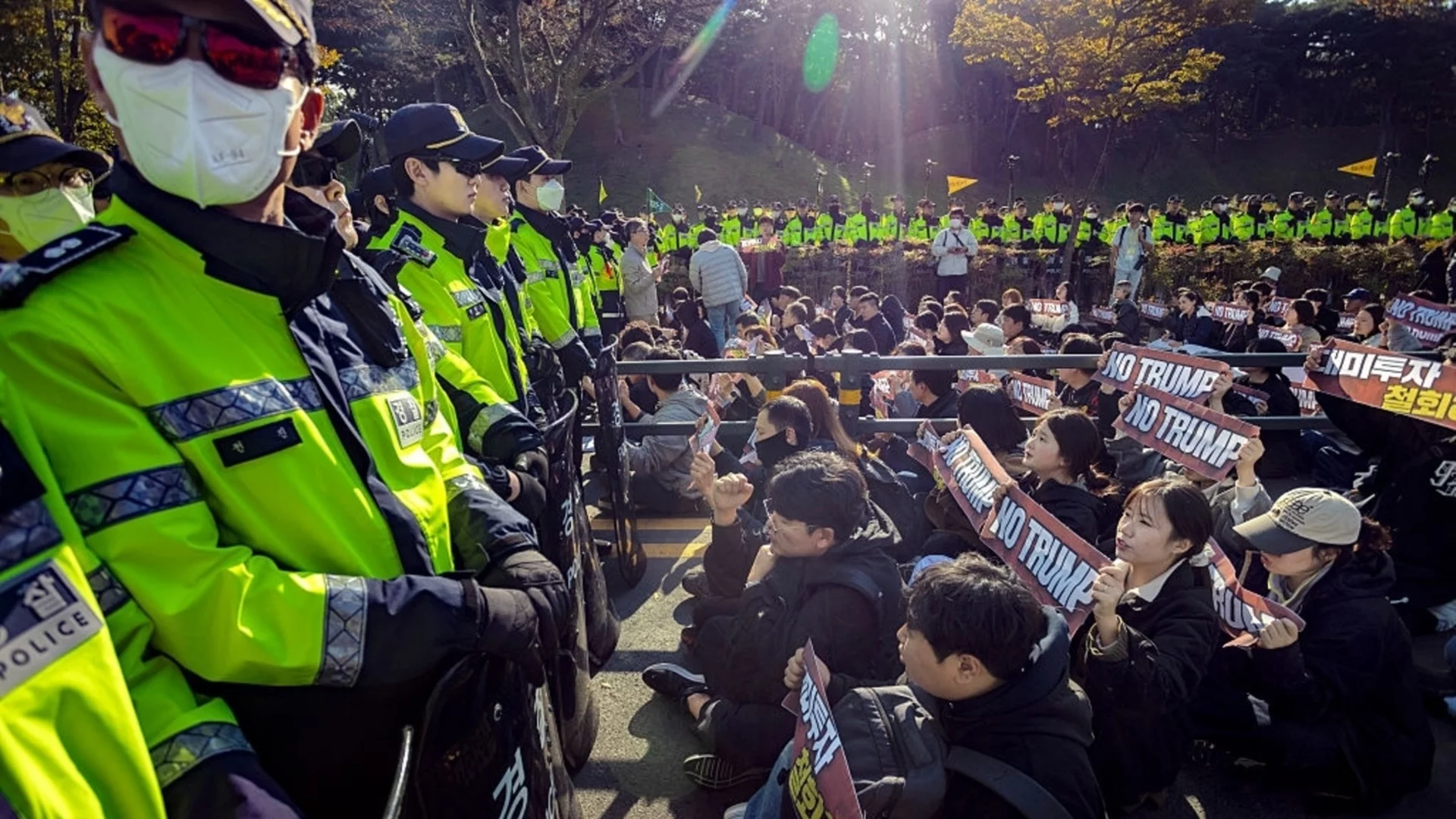 "Не го искат": Над 8 млн. души се включиха в протестите срещу Тръмп (ВИДЕО)