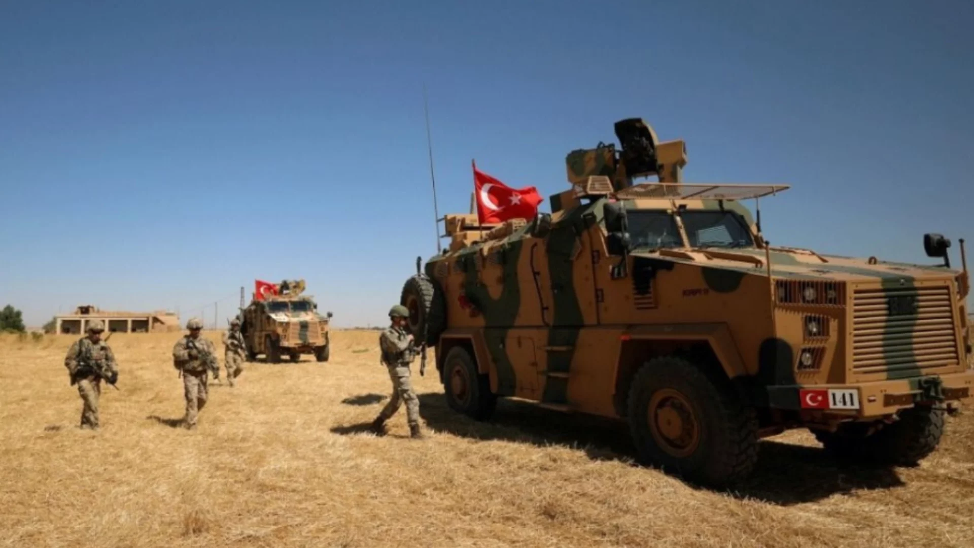 Турция заплаши САЩ с война, ако кюрдите атакуват Иран. ОАЕ се готви да конфискува 530 млрд. ирански долара