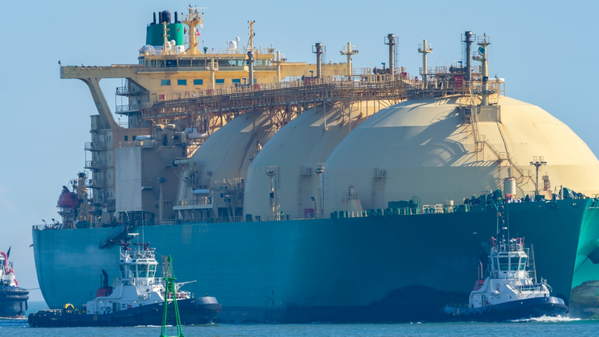 Още два индийски танкера преминаха Ормузкия проток