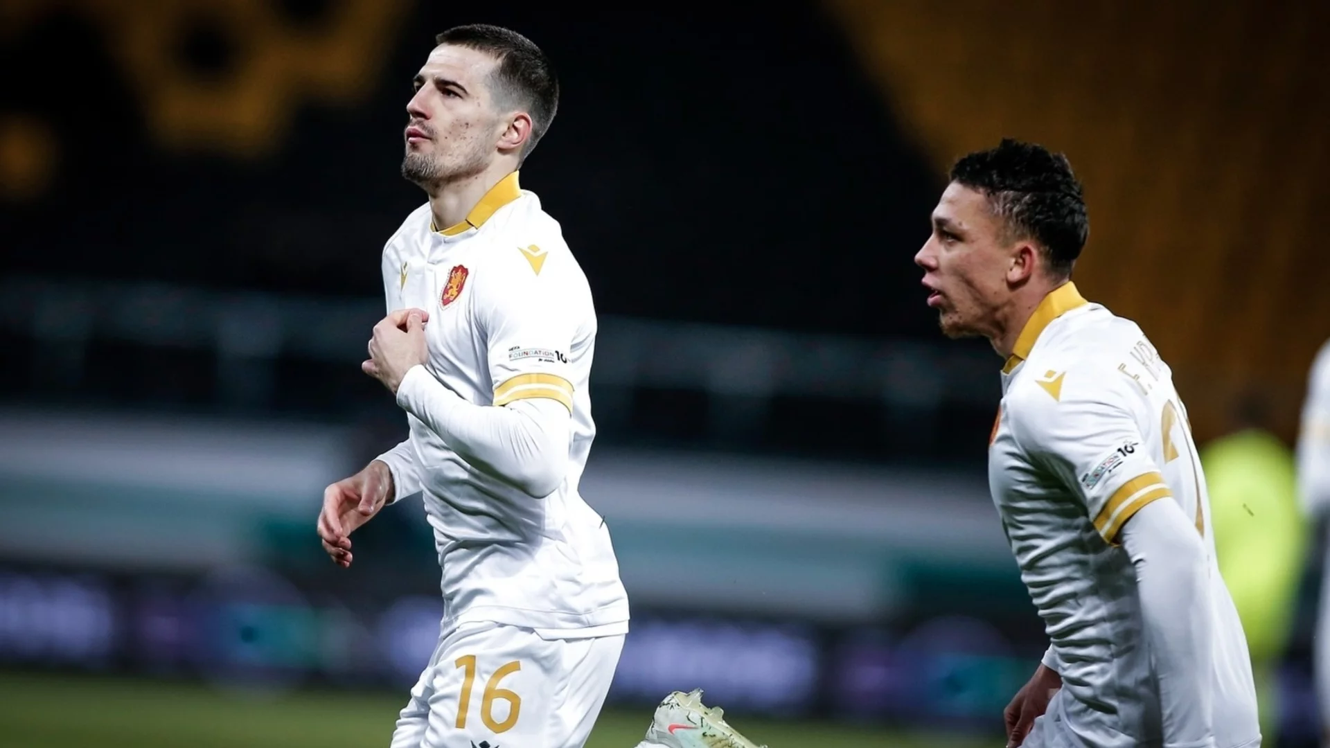 България сериозно се измъчи с Индонезия, но дузпа, греди и вратарски геройства донесоха трофея на "лъвовете"