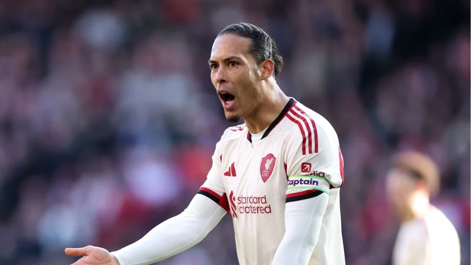 Ван Дайк и Ливърпул вървят към раздяла, ясно е кой ще дирижира отбраната след него