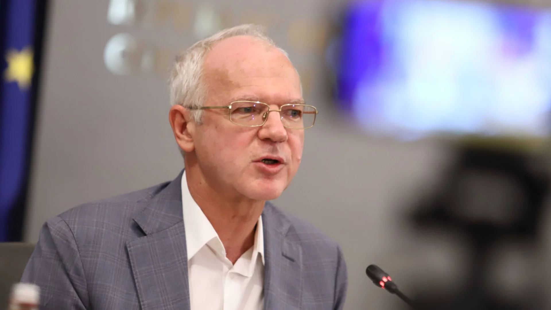 "Да не се глезим": Бизнеси и синдикати с обвинения, че кабинетът подклажда инфлацията