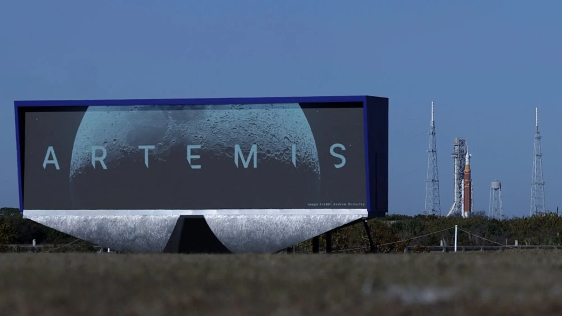 Човекът се завръща на Луната: Мисията, която ще промени историята (ВИДЕА)