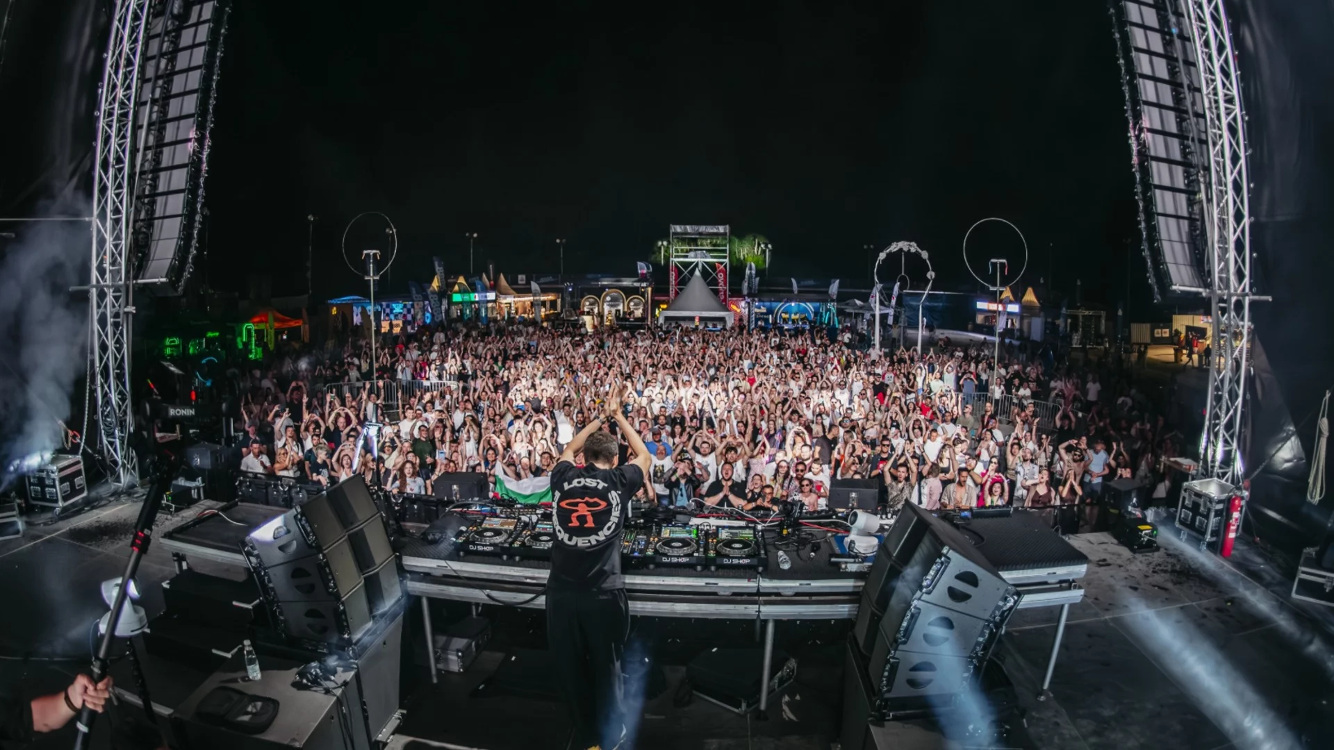 AURA: Temple of Eos разгръща нови измерения с 23 нови артисти и две нови сцени