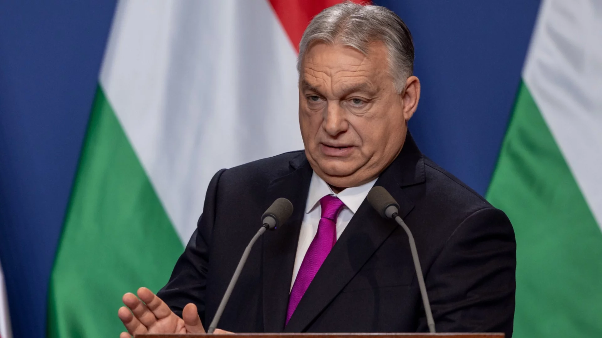 Унгарският "Уотъргейт": Орбан и скандалът с тайните служби