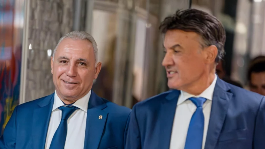 "Сълзите не могат да спрат": Безкрайно емоционален Стоичков си каза "сбогом" с Боби Михайлов