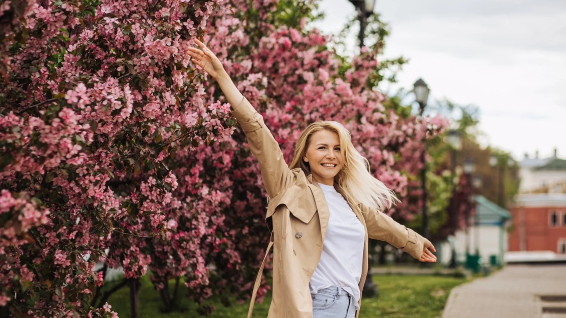 "Жените започват да се усмихват": Каква изненада крие прогнозата на проф. Георги Рачев