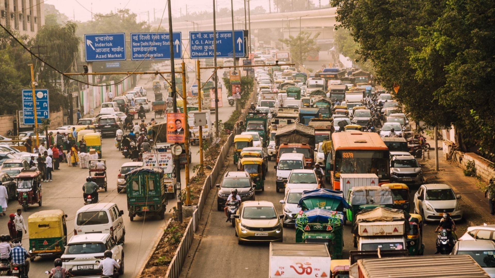 На най-многолюдната държава в света ще й трябва 1 година, за да преброи населението си