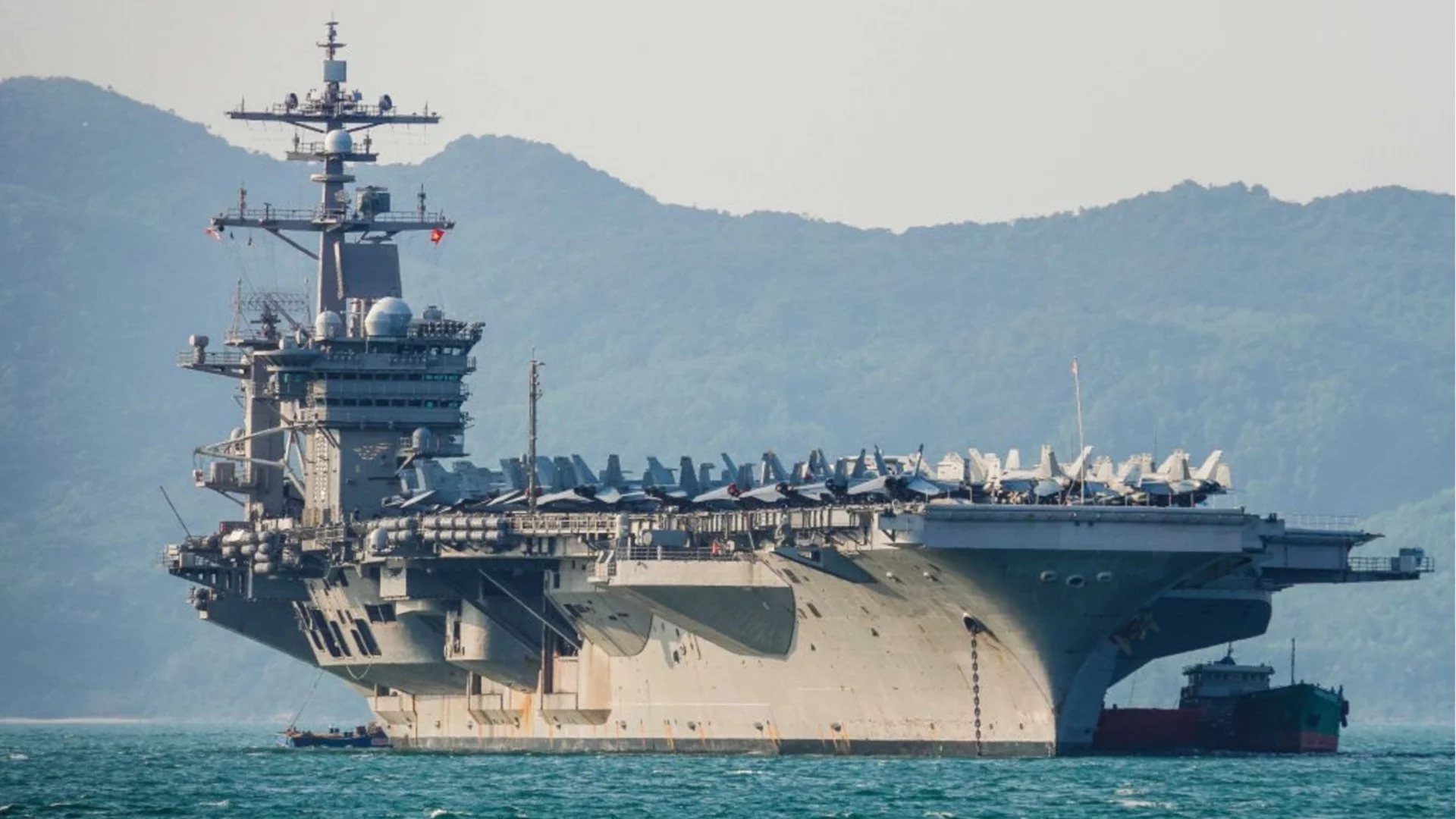 Иран заплаши технологични гиганти, САЩ изпращат още един самолетоносач в региона (ВИДЕО)