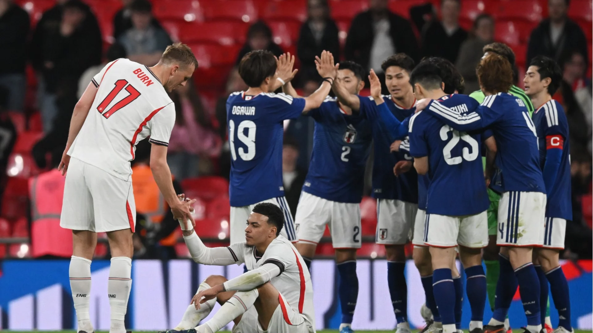 Англия със сериозна издънка, Испания изтърва победа пред погледа на Кабаков, 10 от Нидерландия оцеляха!