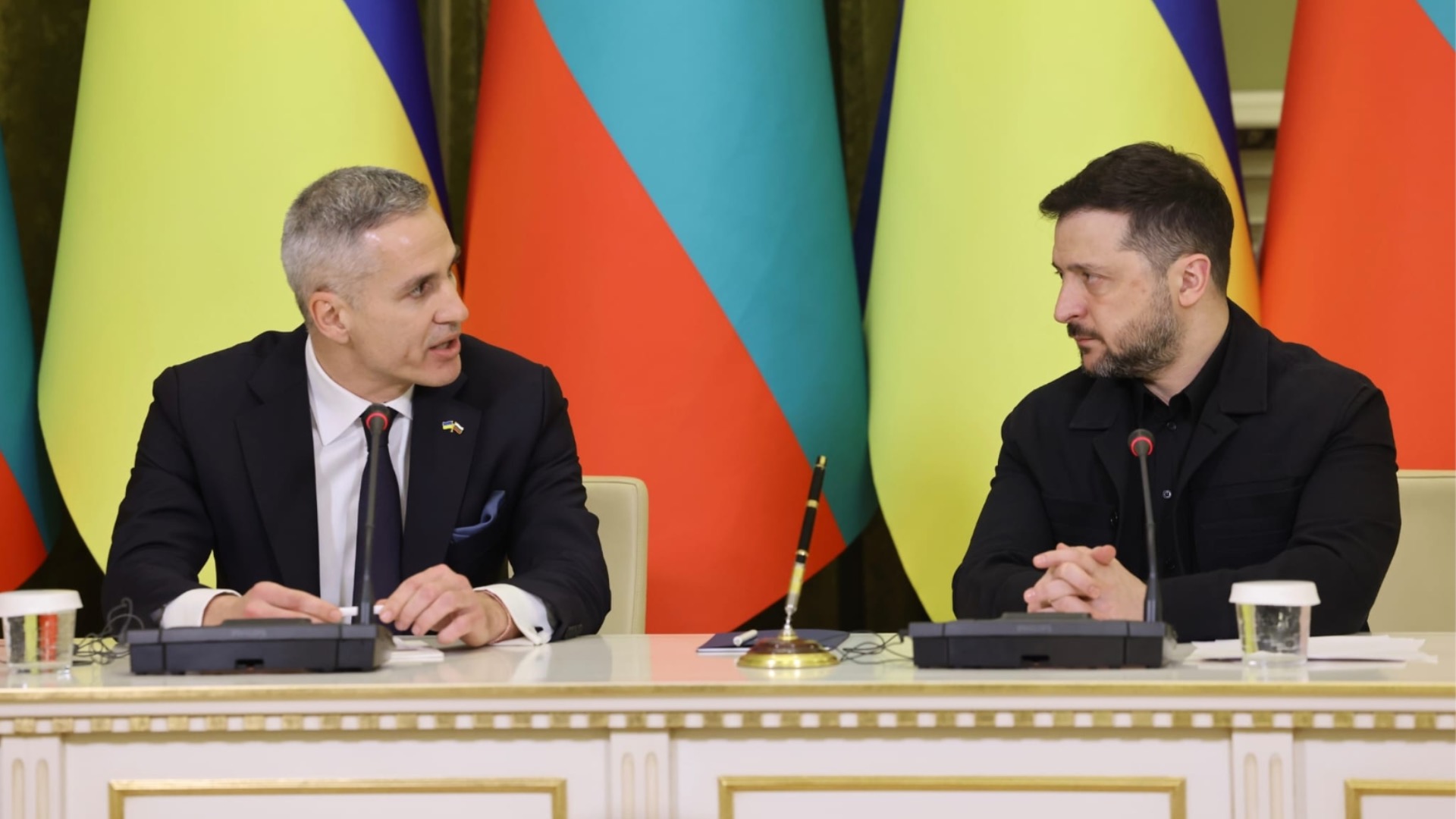 Бивши министри на отбраната подкрепиха договора с Киев