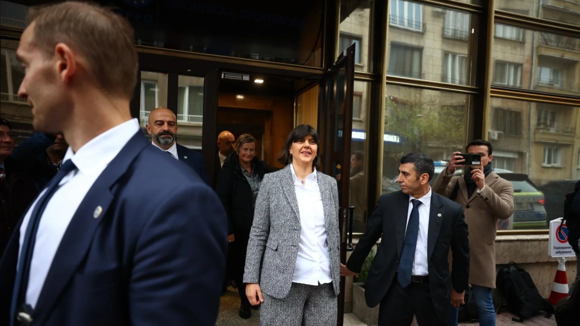 Да точиш европари с пасища фантоми: Кьовеши поиска имунитета на 11 гръцки депутати