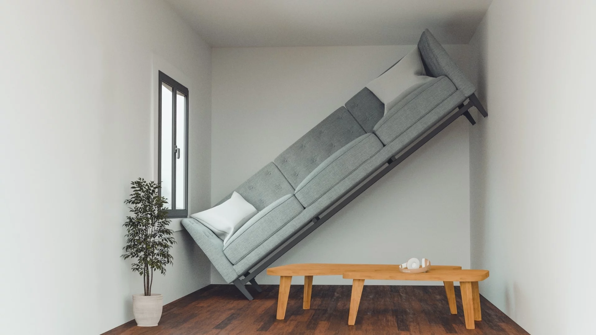 Спят ли прави? Надникнете в 63-сантиметровата къща, която е широка колкото телевизор (ВИДЕО)