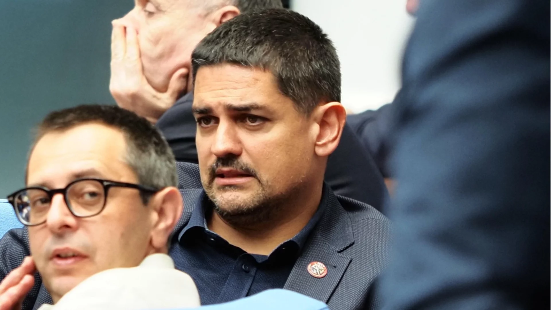 МЕЧ искат полицията да арестува кметове, служители на МВР и депутати