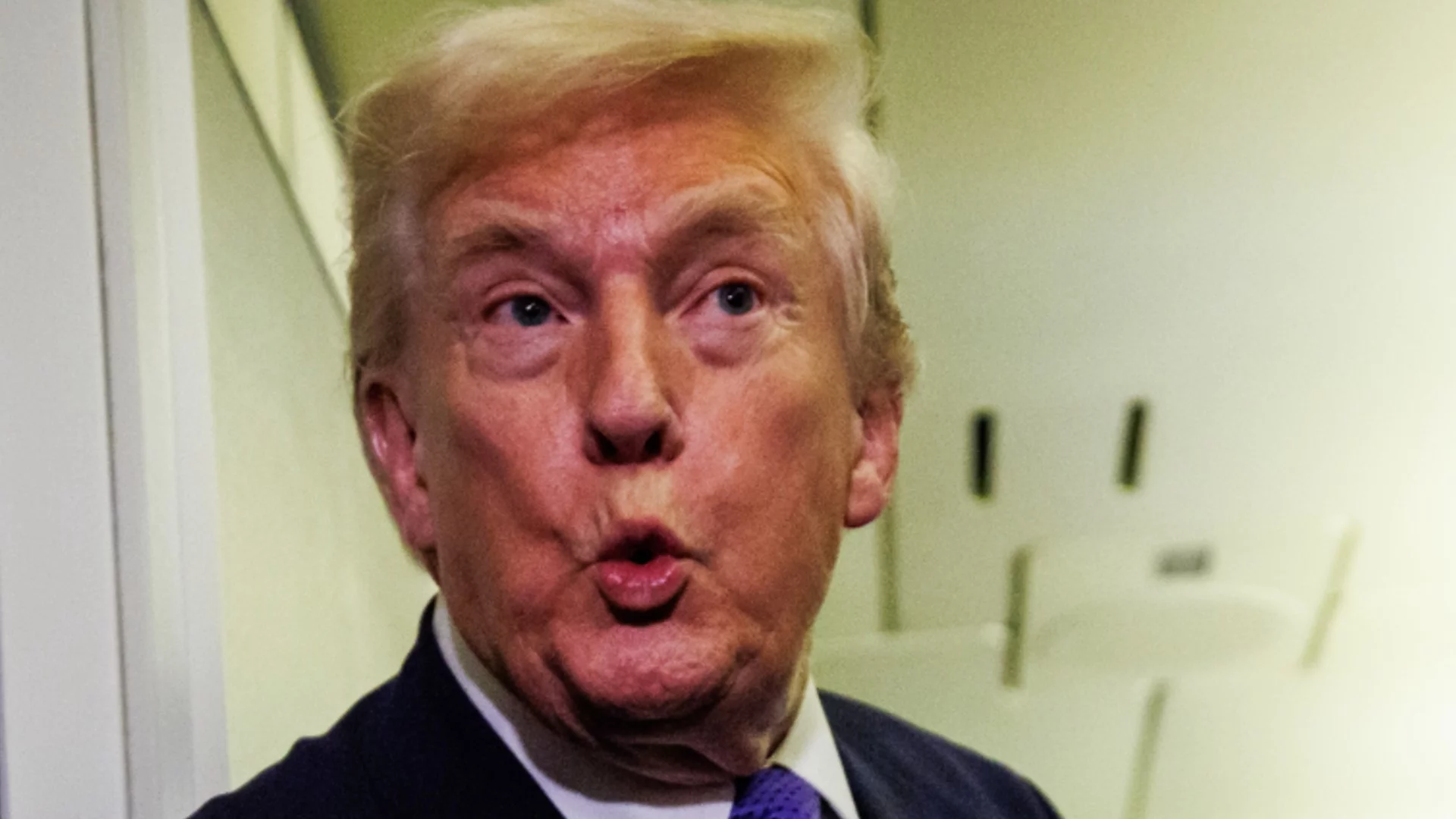 Тръмп към Европа: Вървете си вземете със сила петрол от Персийския залив като ви трябва