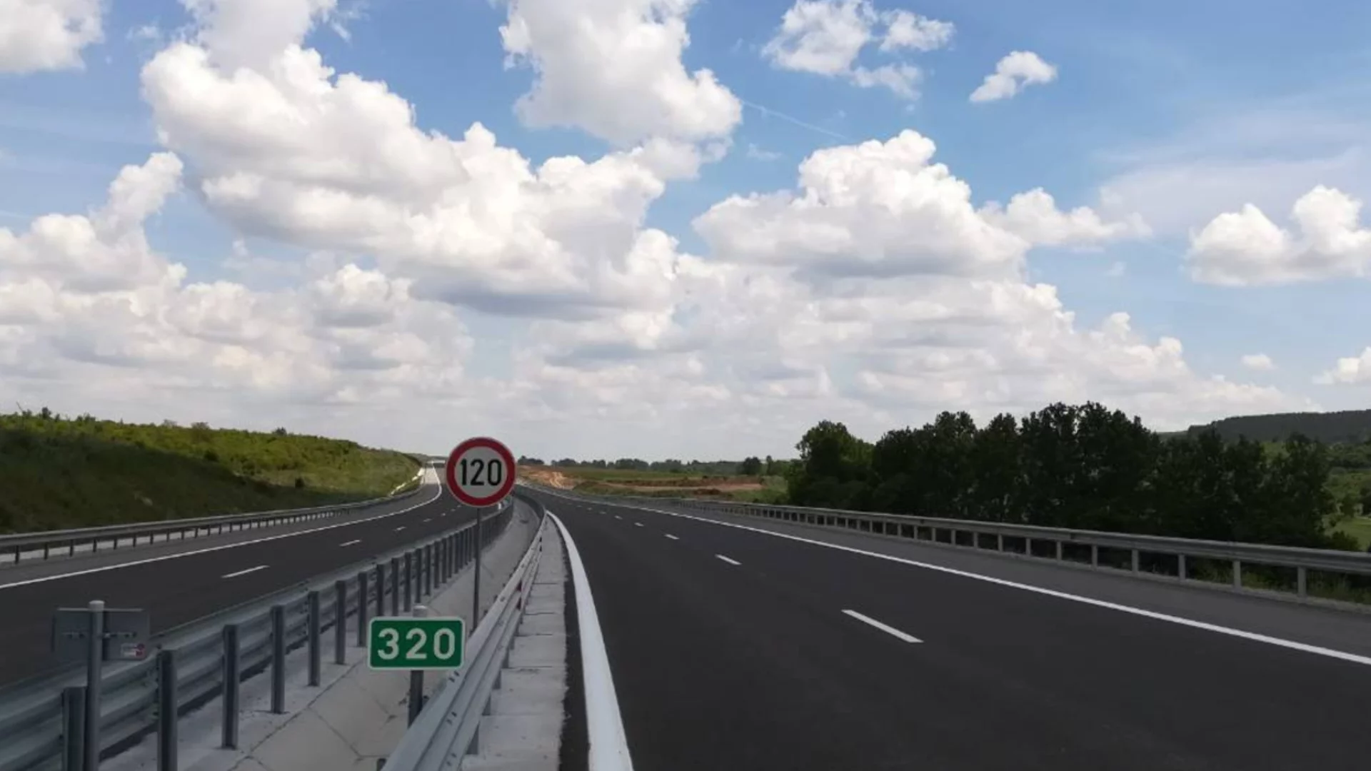 Издават разрешение за строеж на нов участък от АМ "Хемус" 