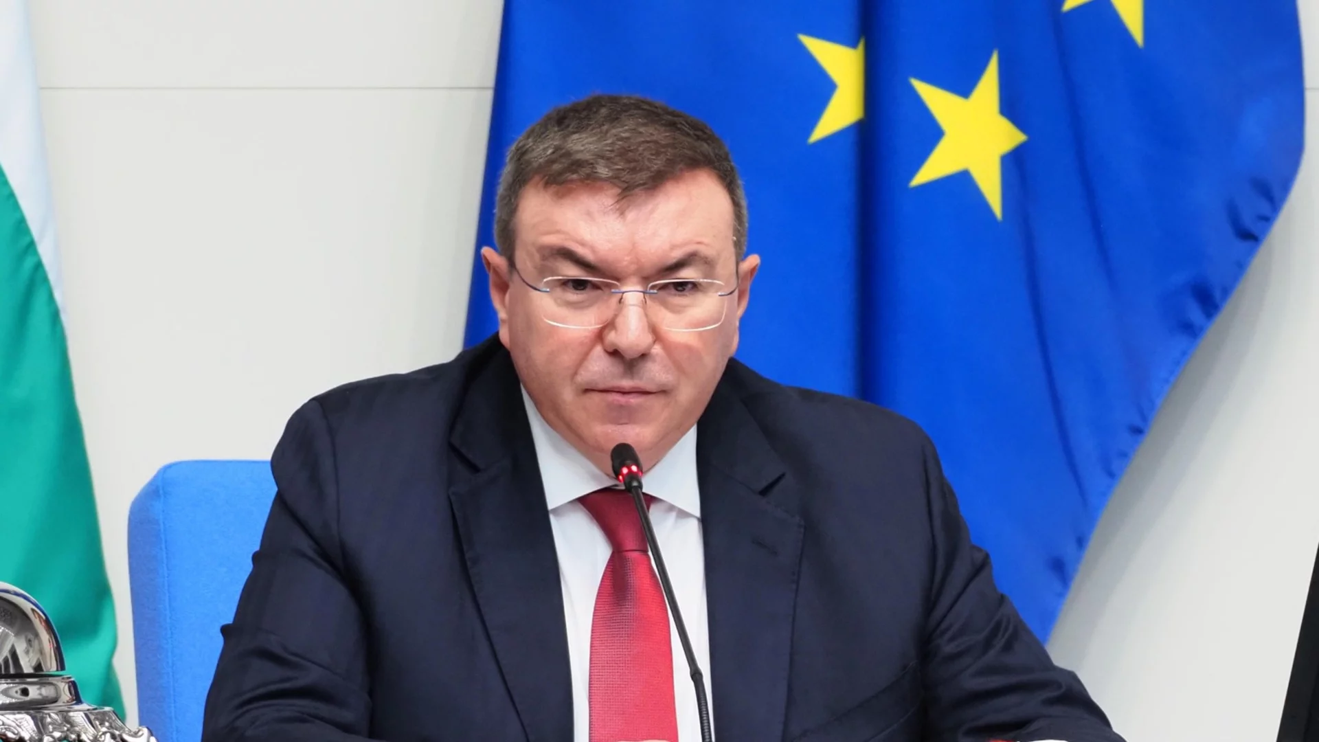 Проф. Костадин Ангелов: ГЕРБ въвежда геномен скрининг за всяко бебе за здравен щит на нацията*