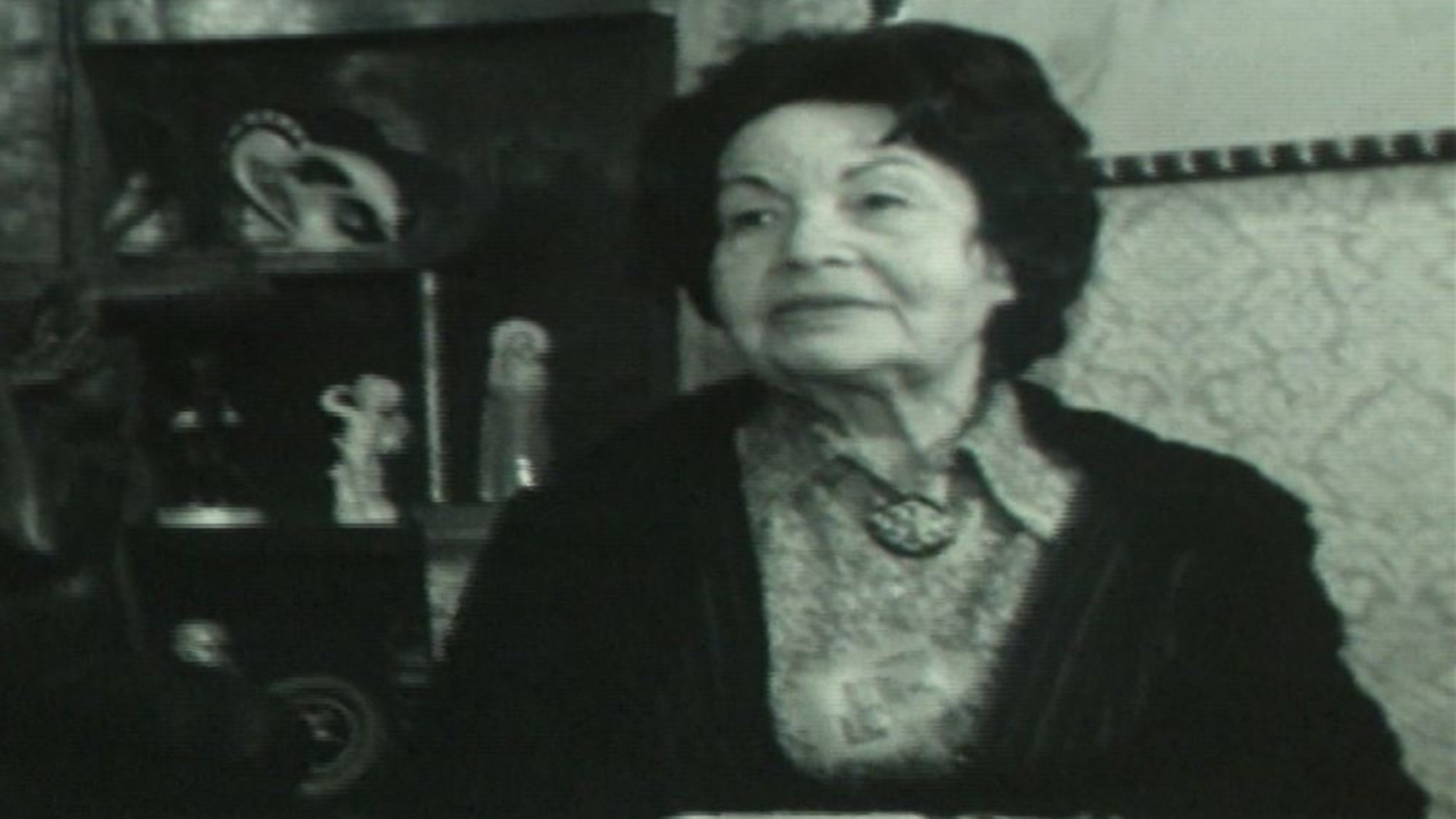 Стихотворение на деня, 2 април, от Елисавета Багряна