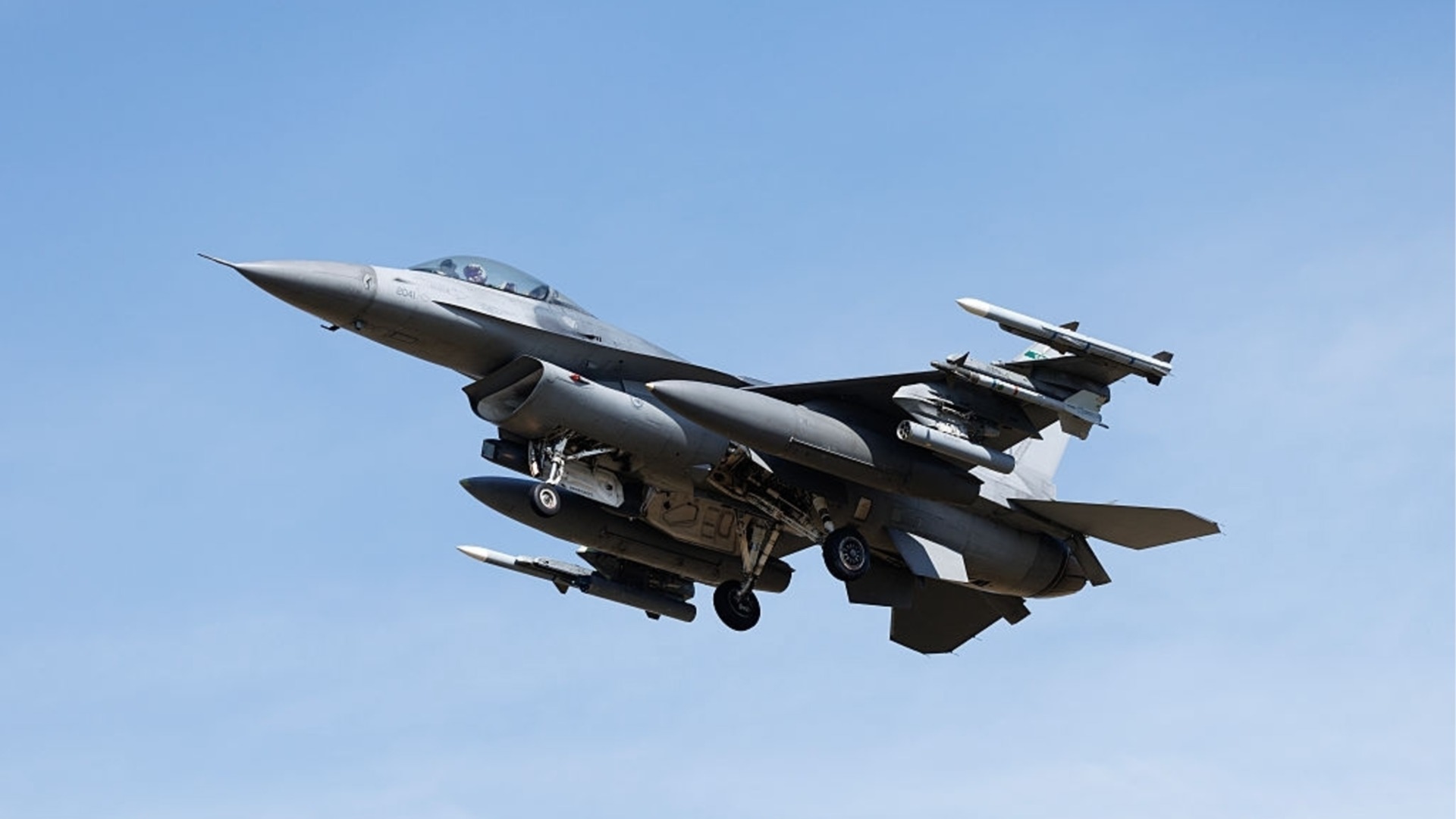 Най-модерният изтребител на САЩ F-35 се разби край Лас Вегас