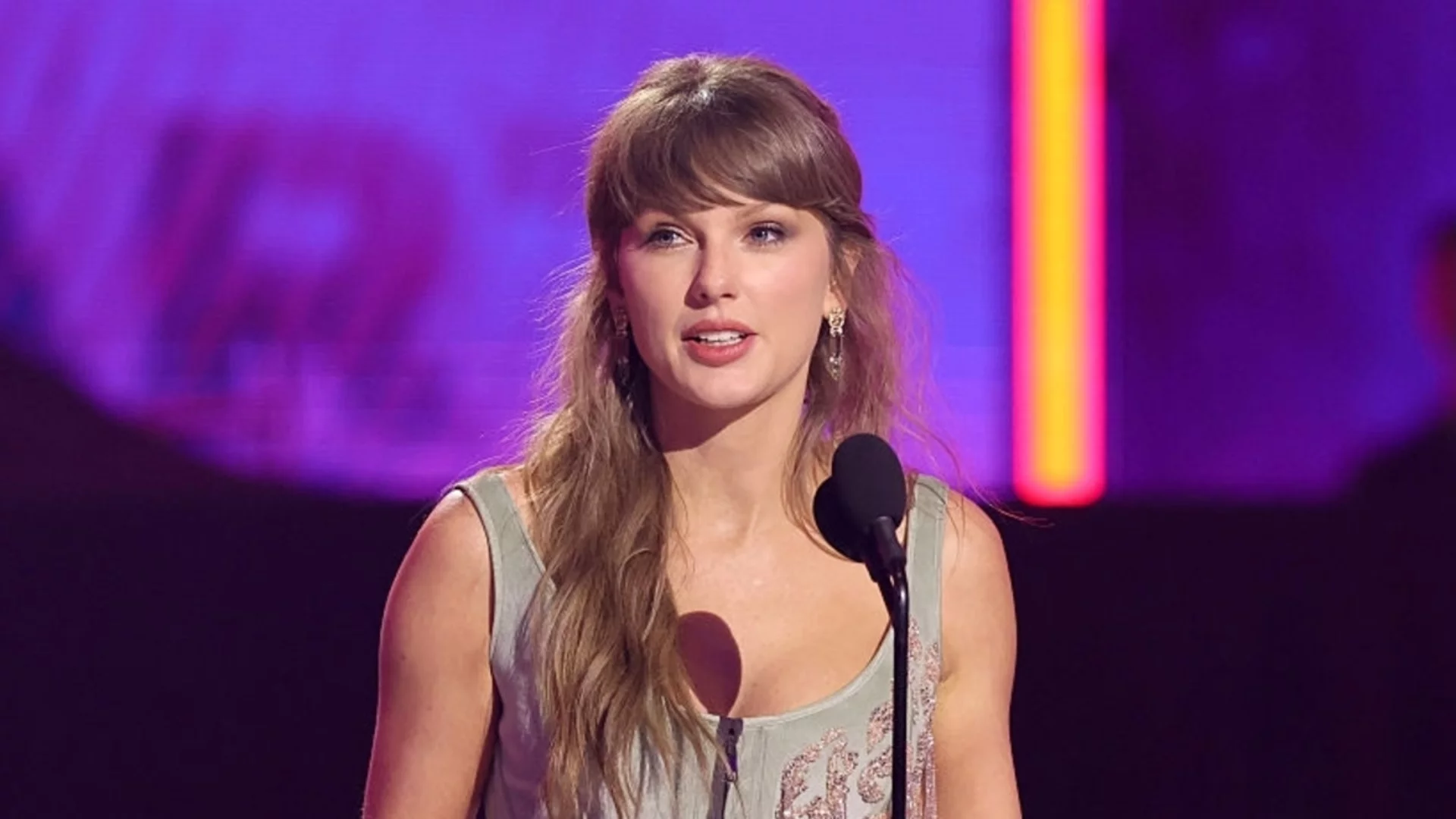 Съдебен иск заплашва музиката на Тейлър Суифт: Копира ли артистичния образ на друга певица?