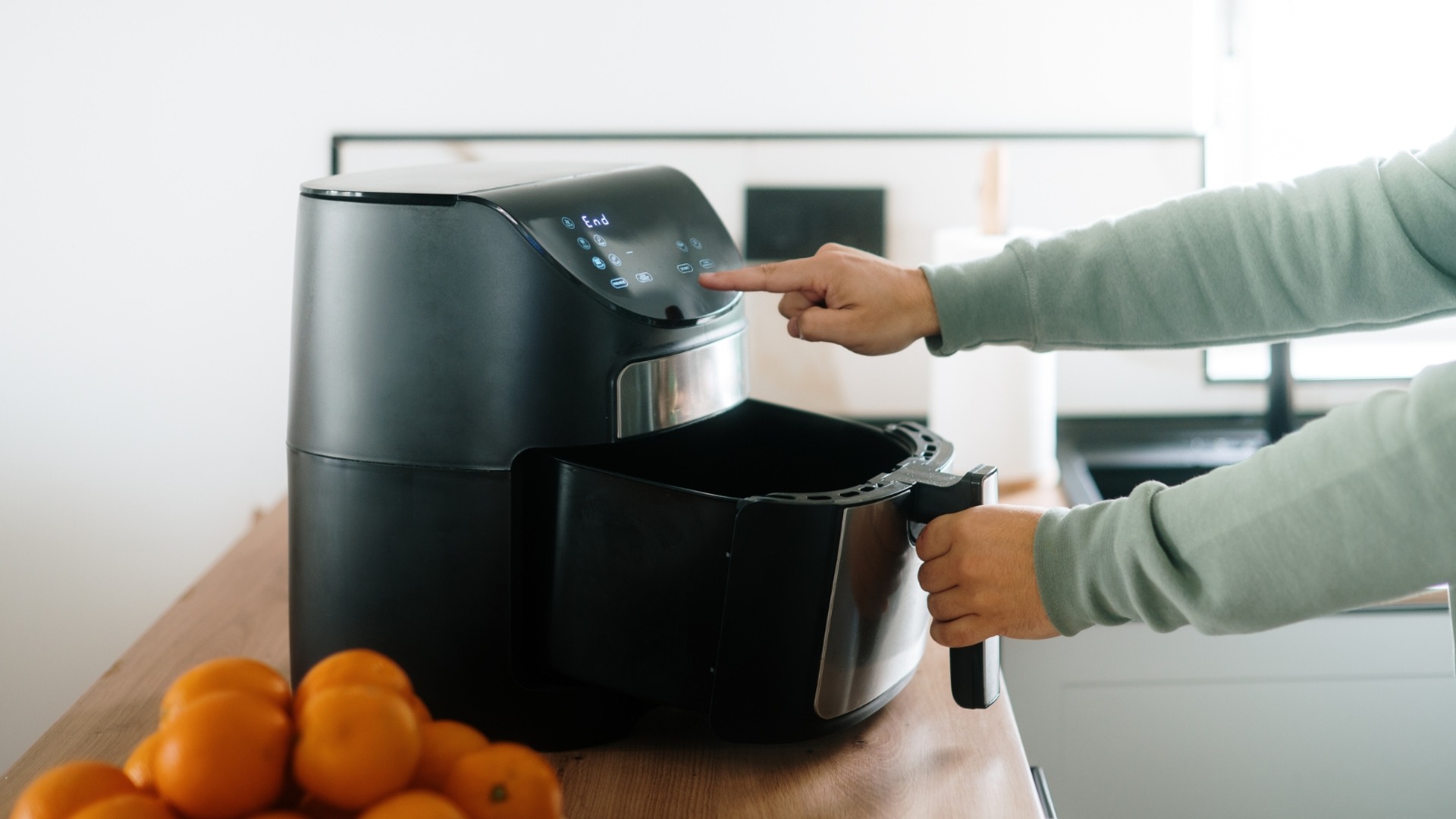 Какво не бива да слагаме в еър фрайър