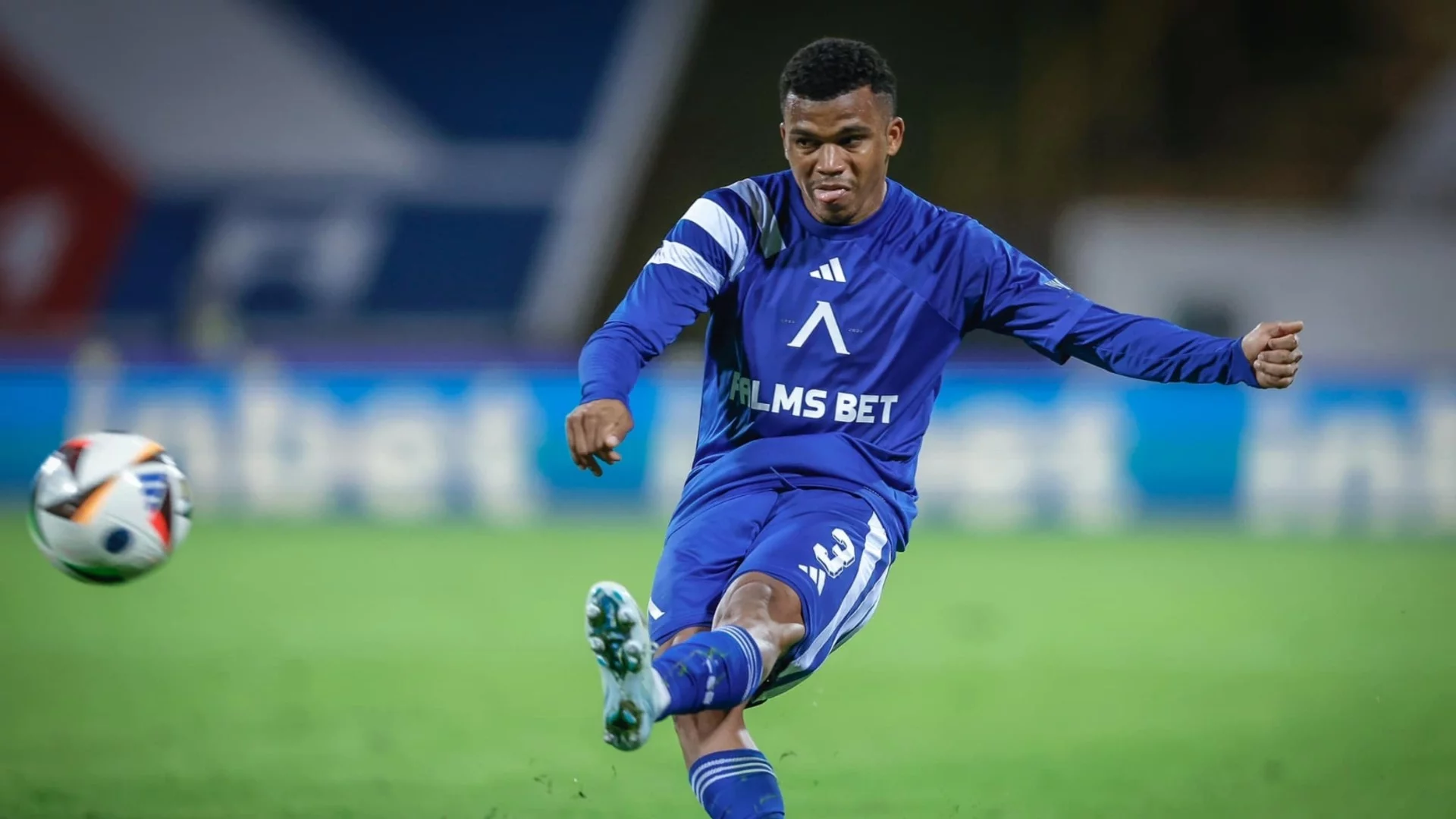 Още два европейски гранда се наредиха на опашката за Майкон