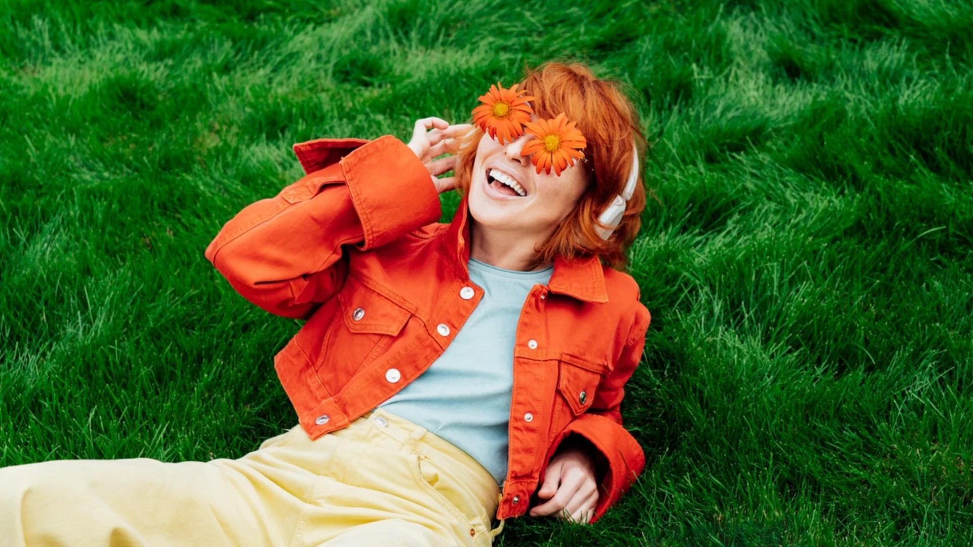 Хороскоп за днес, 5 април: Връбница прави света на Везните по-красив и кара Лъвовете да преглътнат егото си