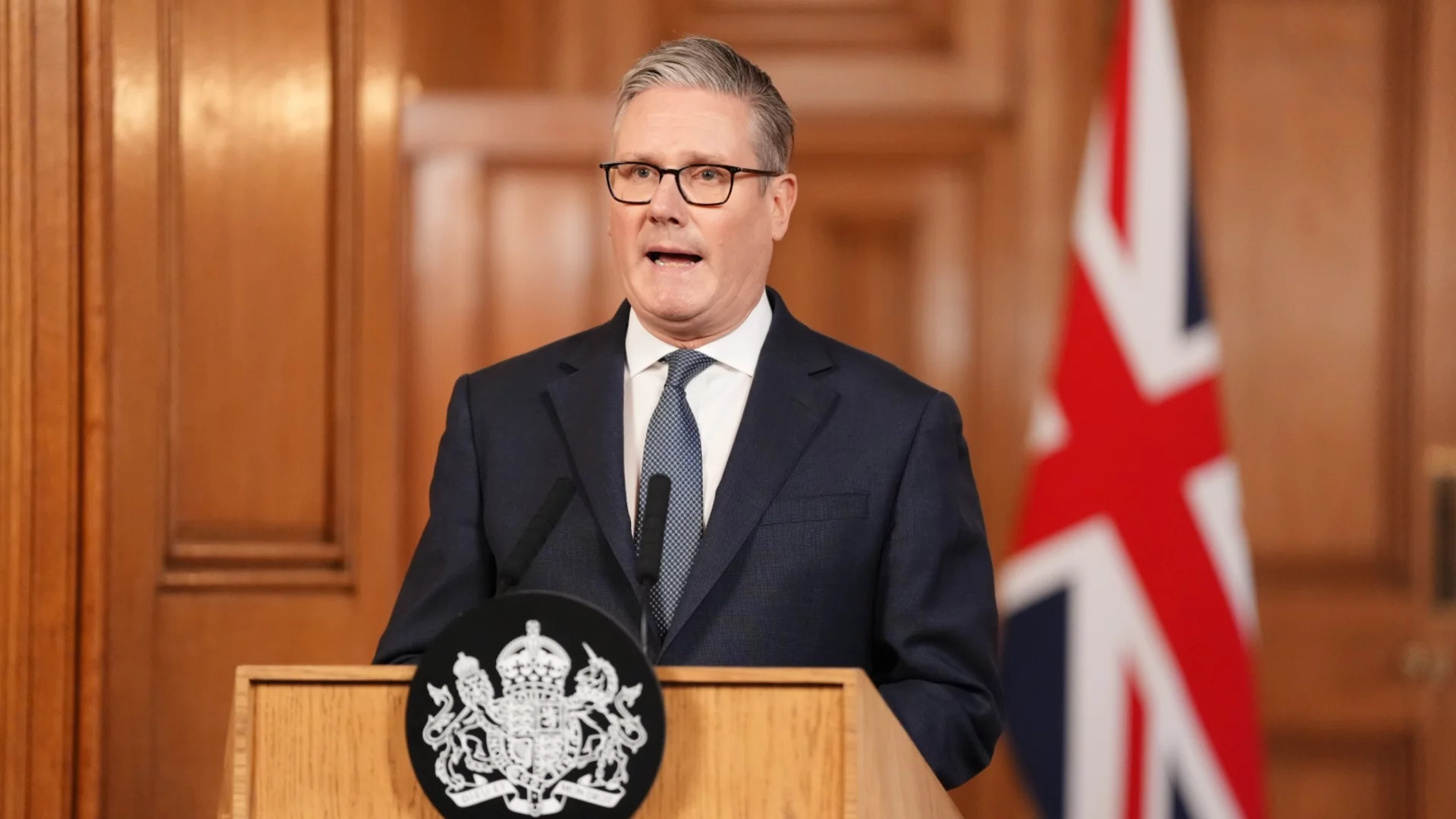 Великобритания покани официално България на преговори за Ормузкия проток