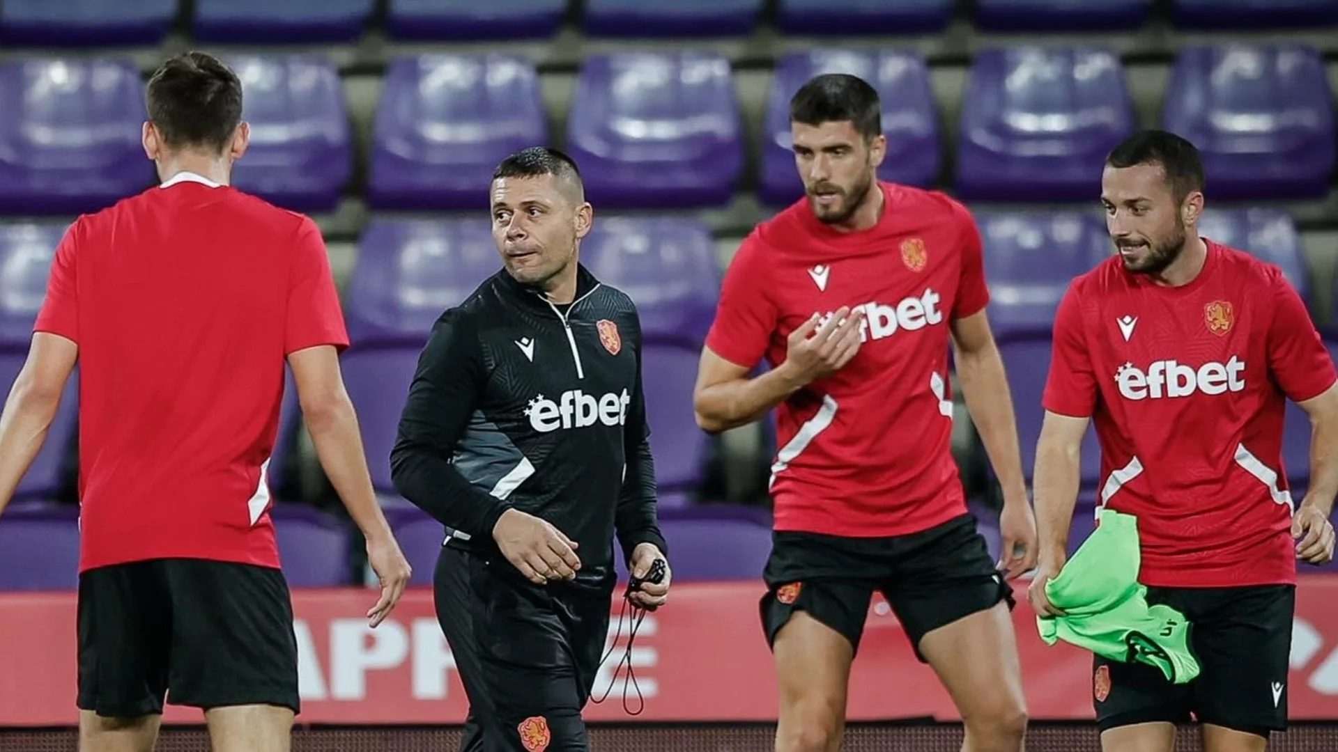 Именит голмайстор на Левски изригна: Всички знаем кой сложи Александър Димитров начело на националния отбор