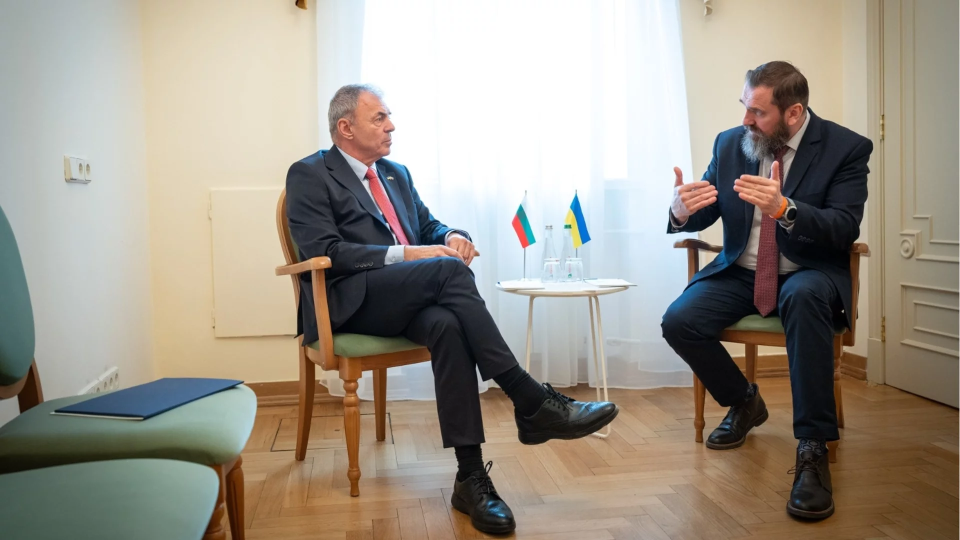 "Добър завършек на нашите усилия": Консулът ни в Одеса за подписания протокола за Болградската гимназия