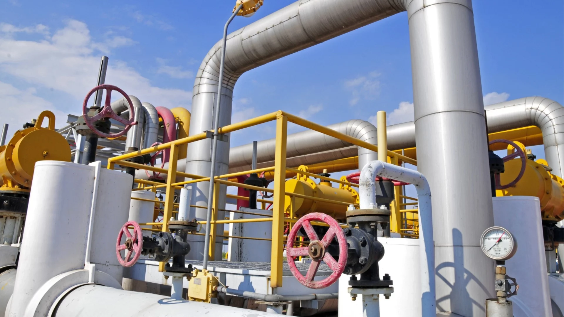 Сърбия удължи забраната за износ на петрол и петролни деривати