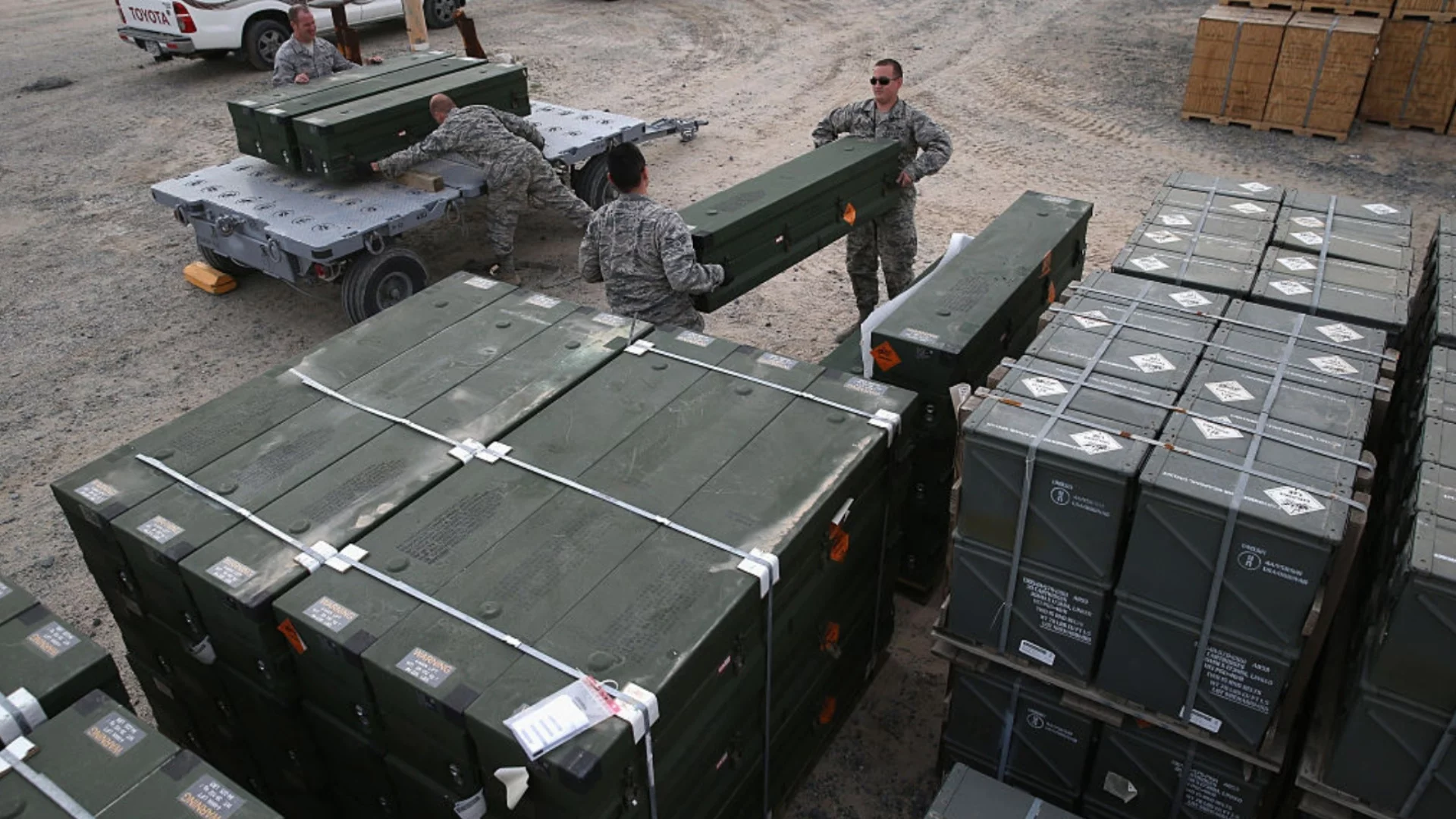 САЩ вън от НАТО и край с продажбата на оръжие за Украйна: Докъде стигна Тръмп? (ВИДЕО)