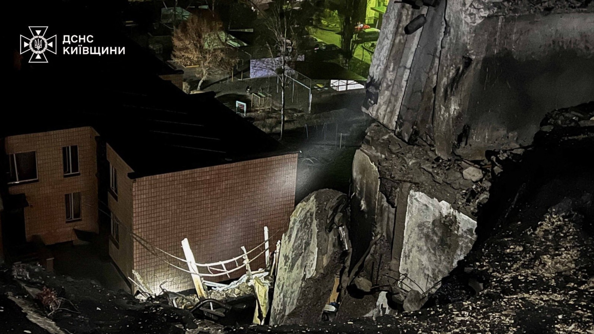 Русия с цинизъм, след като уби хора и 20 животни в Украйна: Ударихме военни и енергийни обекти (ВИДЕО)